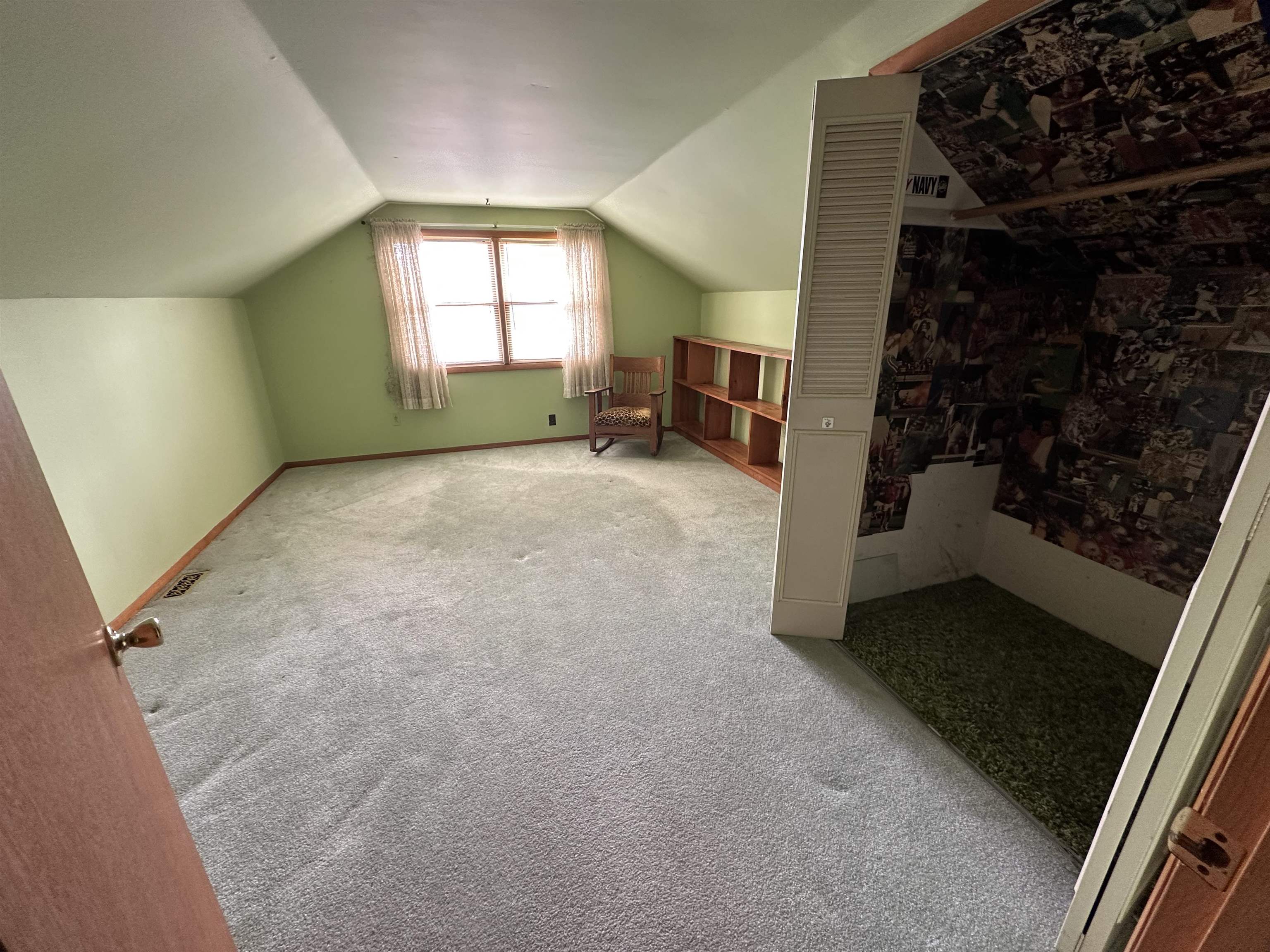 2324 Middleground Dr, Owensboro, Kentucky 42301, 4 Bedrooms Bedrooms, ,2 BathroomsBathrooms,Single Family Residence,For Sale,Middleground Dr,92812
