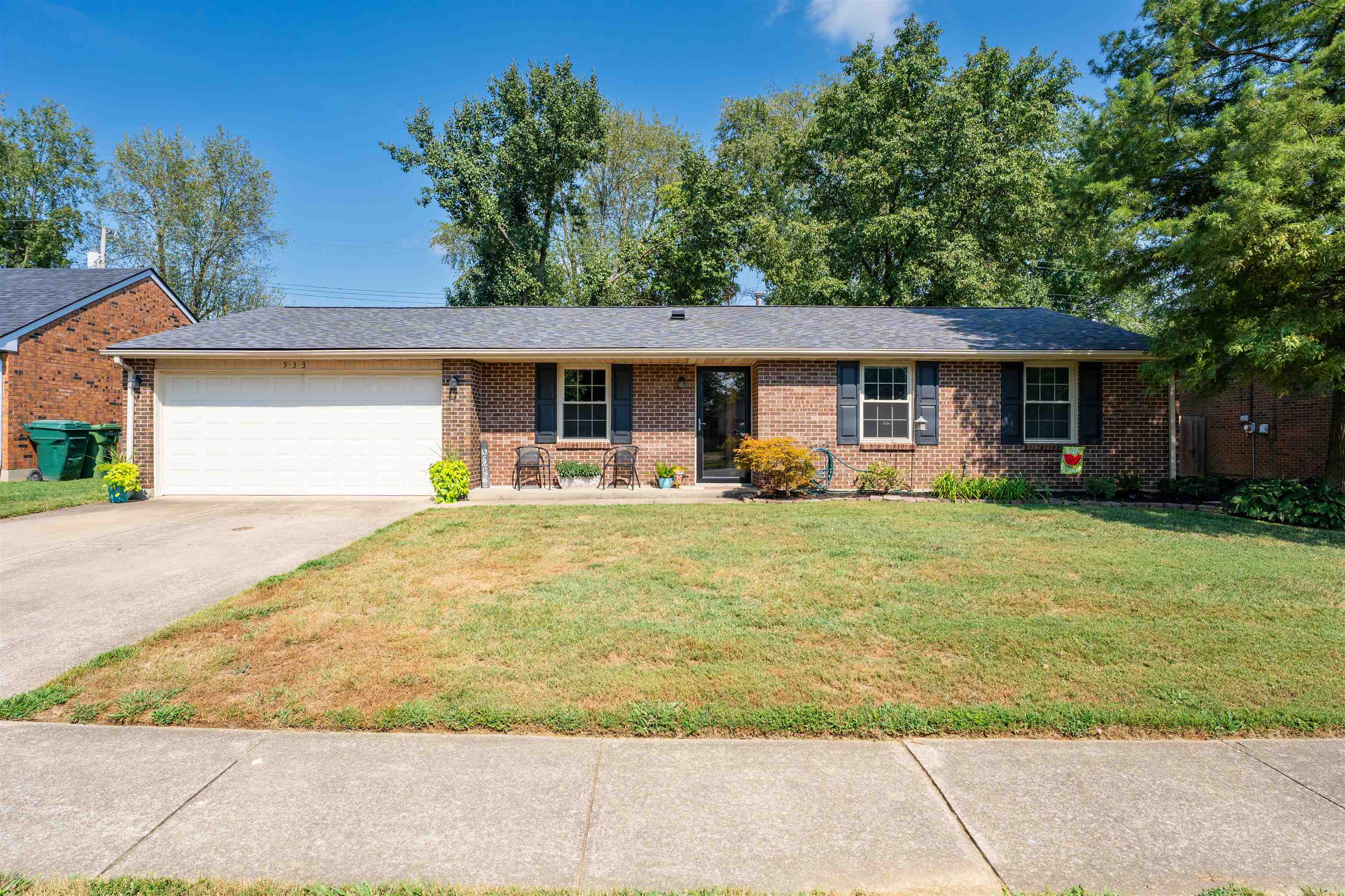 533 Raintree Drive, Owensboro, Kentucky 42301, 3 Bedrooms Bedrooms, ,1 BathroomBathrooms,Single Family Residence,For Sale,Raintree Drive,92813