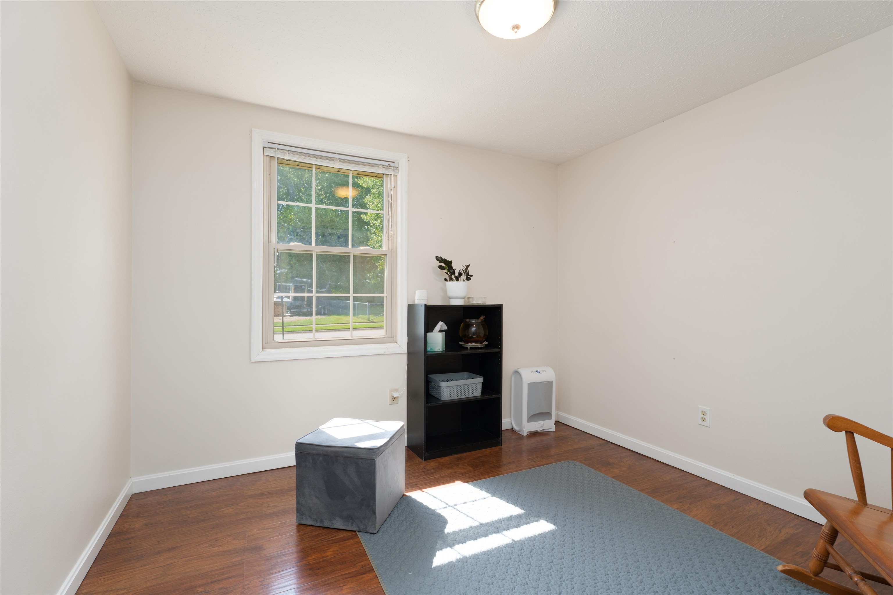 533 Raintree Drive, Owensboro, Kentucky 42301, 3 Bedrooms Bedrooms, ,1 BathroomBathrooms,Single Family Residence,For Sale,Raintree Drive,92813