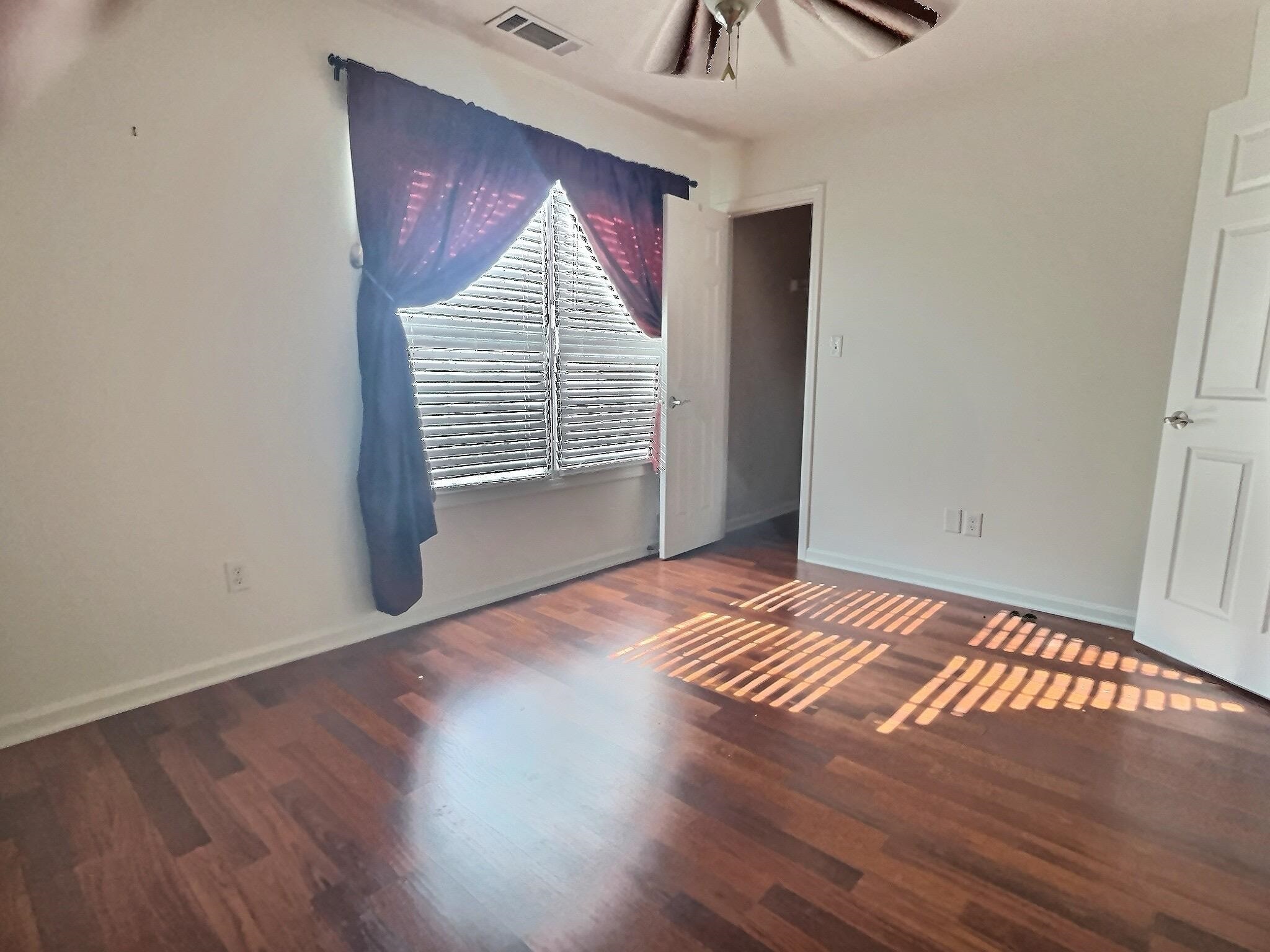 2417 Triple Crown Way, Owensboro, Kentucky 42301, 3 Bedrooms Bedrooms, ,2 BathroomsBathrooms,Single Family Residence,For Sale,Triple Crown Way,92814