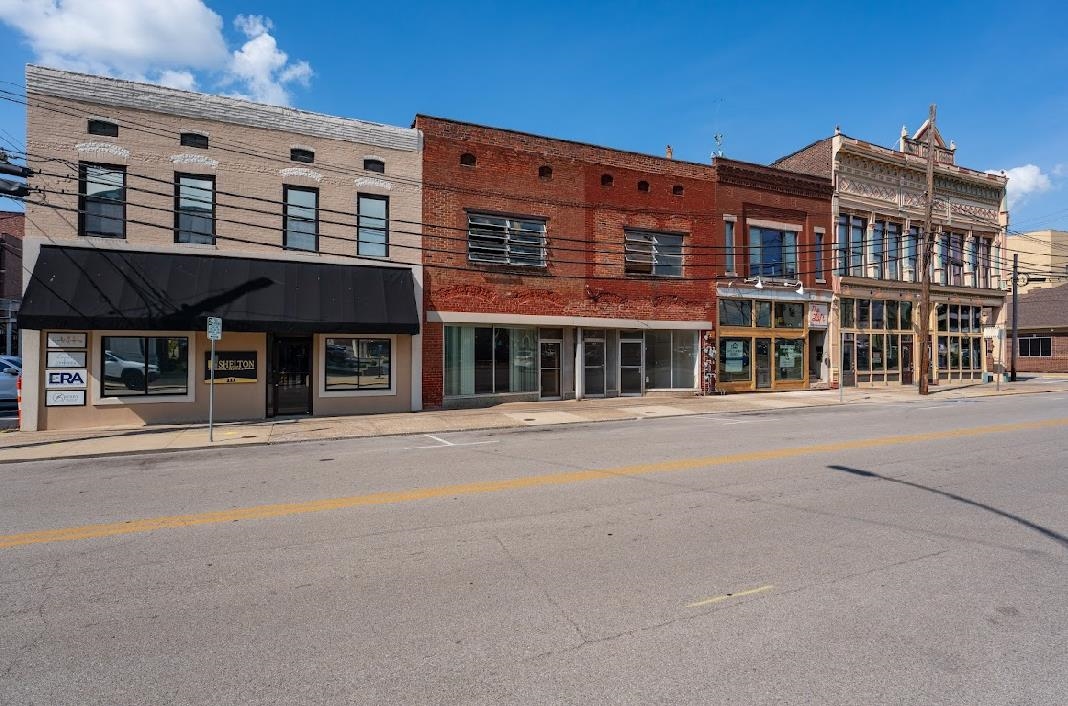 107 - 109 3rd Street, Owensboro, Kentucky 42303, ,Mixed Use,For Sale,3rd Street,92817