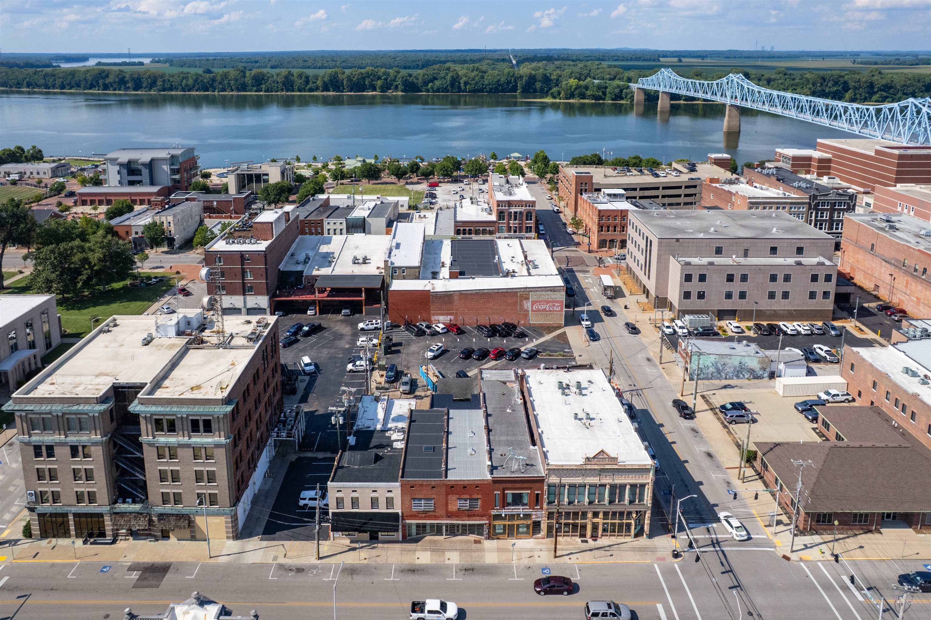 107 - 109 3rd Street, Owensboro, Kentucky 42303, ,Mixed Use,For Sale,3rd Street,92817