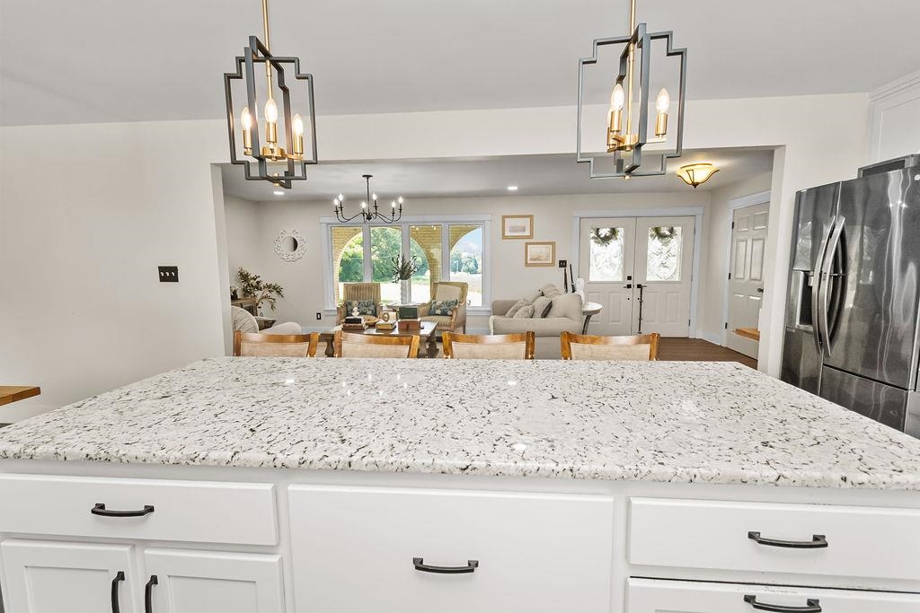 4131 South Hampton Rd, Philpot, Kentucky 42366, 4 Bedrooms Bedrooms, ,3 BathroomsBathrooms,Single Family Residence,For Sale,South Hampton Rd,92818
