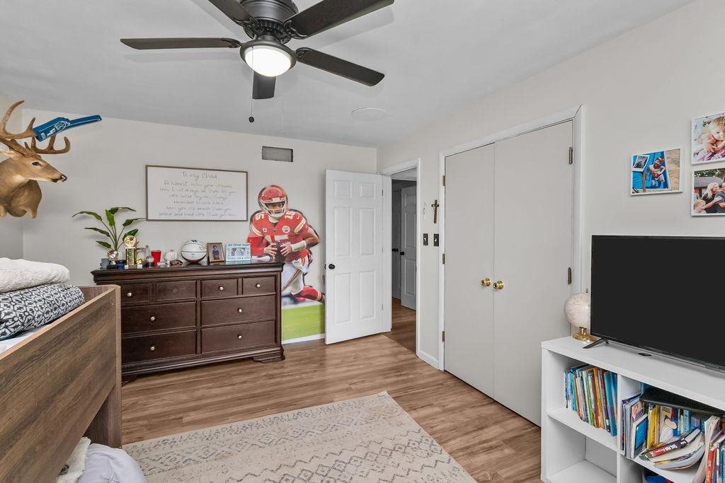 4131 South Hampton Rd, Philpot, Kentucky 42366, 4 Bedrooms Bedrooms, ,3 BathroomsBathrooms,Single Family Residence,For Sale,South Hampton Rd,92818