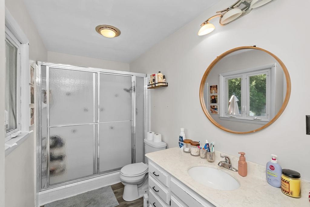 4131 South Hampton Rd, Philpot, Kentucky 42366, 4 Bedrooms Bedrooms, ,3 BathroomsBathrooms,Single Family Residence,For Sale,South Hampton Rd,92818