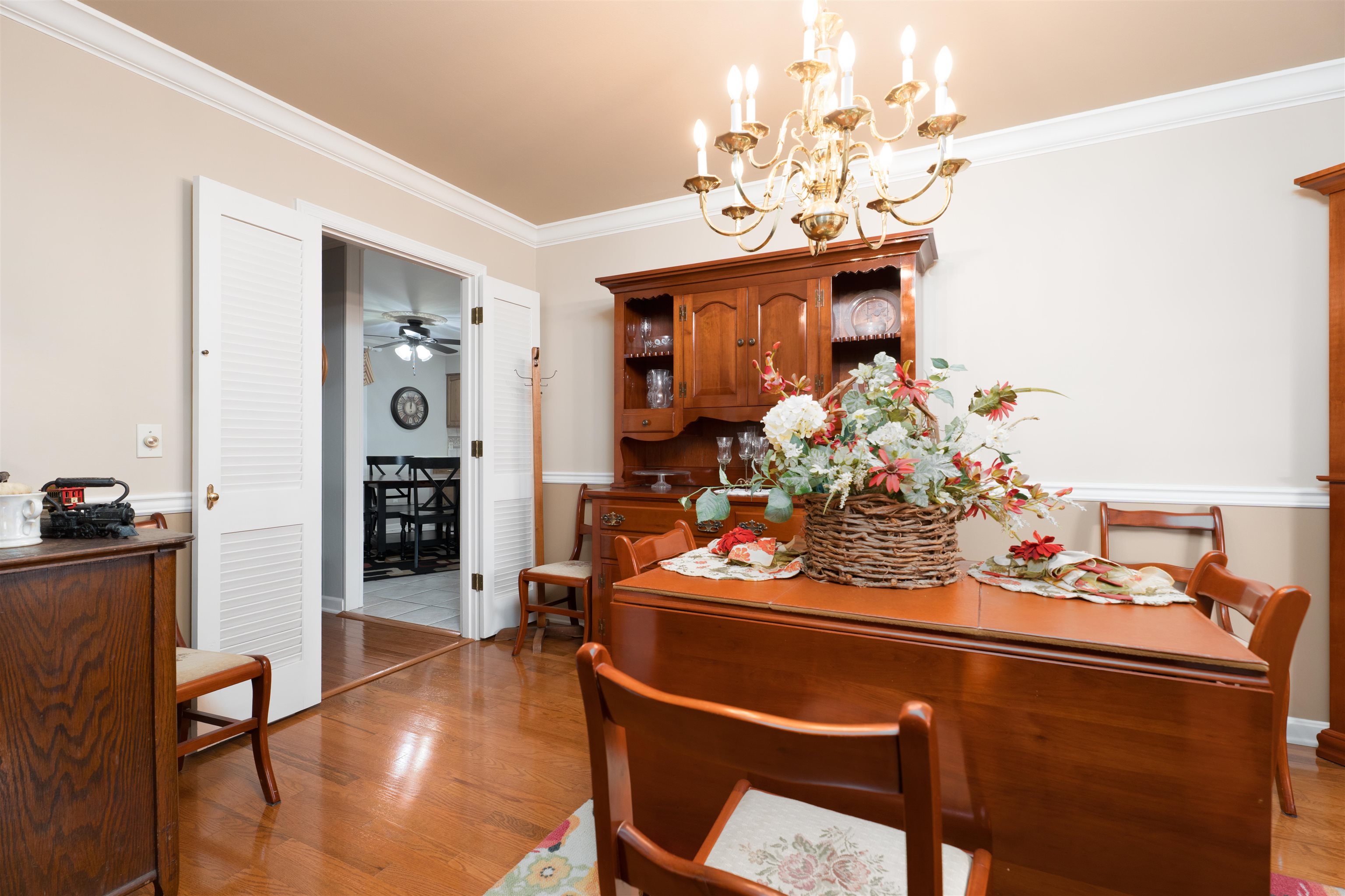 2123 Fieldcrest Dr, Owensboro, Kentucky 42301, 4 Bedrooms Bedrooms, ,2 BathroomsBathrooms,Single Family Residence,For Sale,Fieldcrest Dr,92820