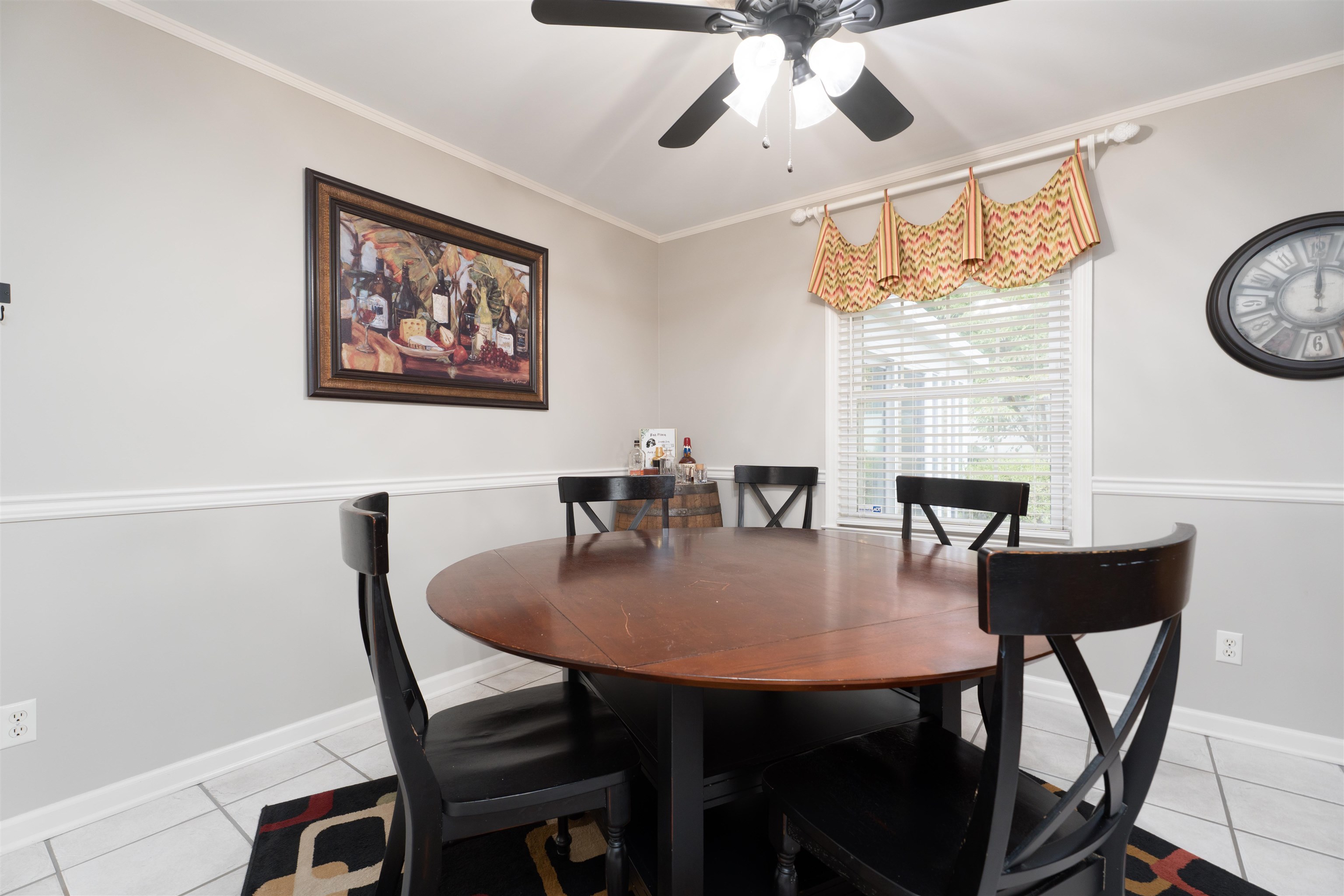2123 Fieldcrest Dr, Owensboro, Kentucky 42301, 4 Bedrooms Bedrooms, ,2 BathroomsBathrooms,Single Family Residence,For Sale,Fieldcrest Dr,92820