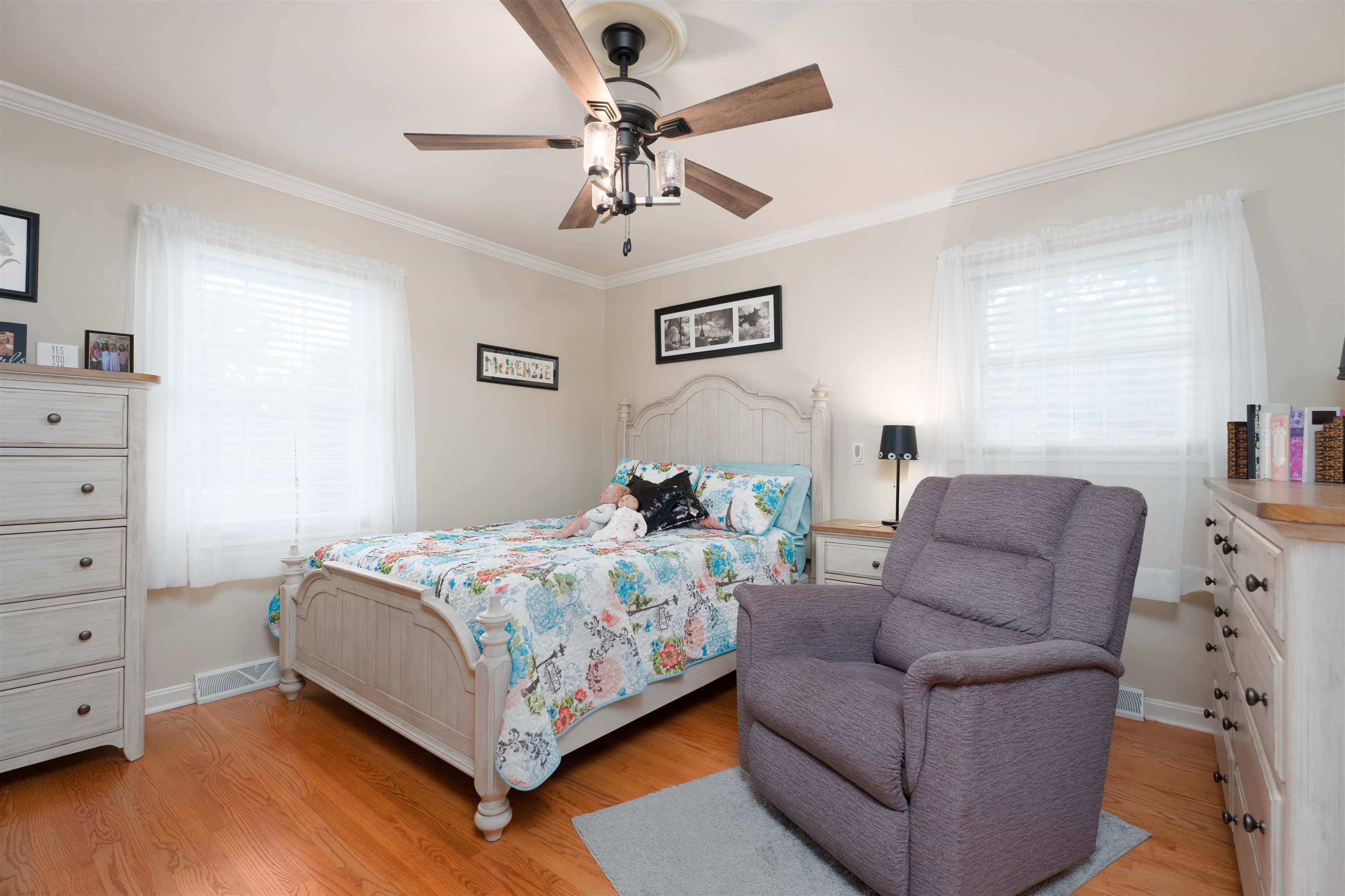 2123 Fieldcrest Dr, Owensboro, Kentucky 42301, 4 Bedrooms Bedrooms, ,2 BathroomsBathrooms,Single Family Residence,For Sale,Fieldcrest Dr,92820