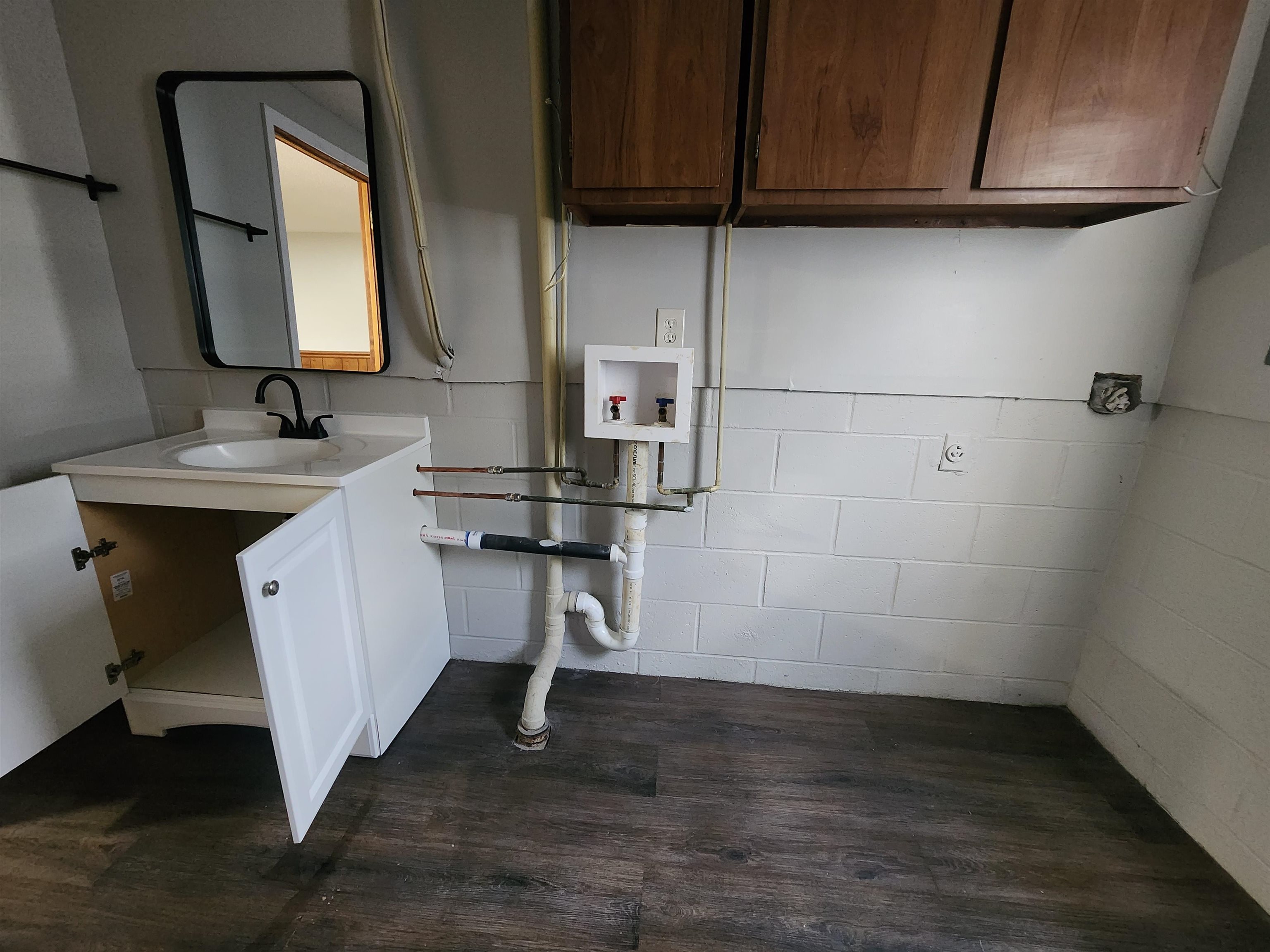 224 Watson Lane, Henderson, Kentucky 42420, 3 Bedrooms Bedrooms, ,1 BathroomBathrooms,Single Family Residence,For Sale,Watson Lane,92821