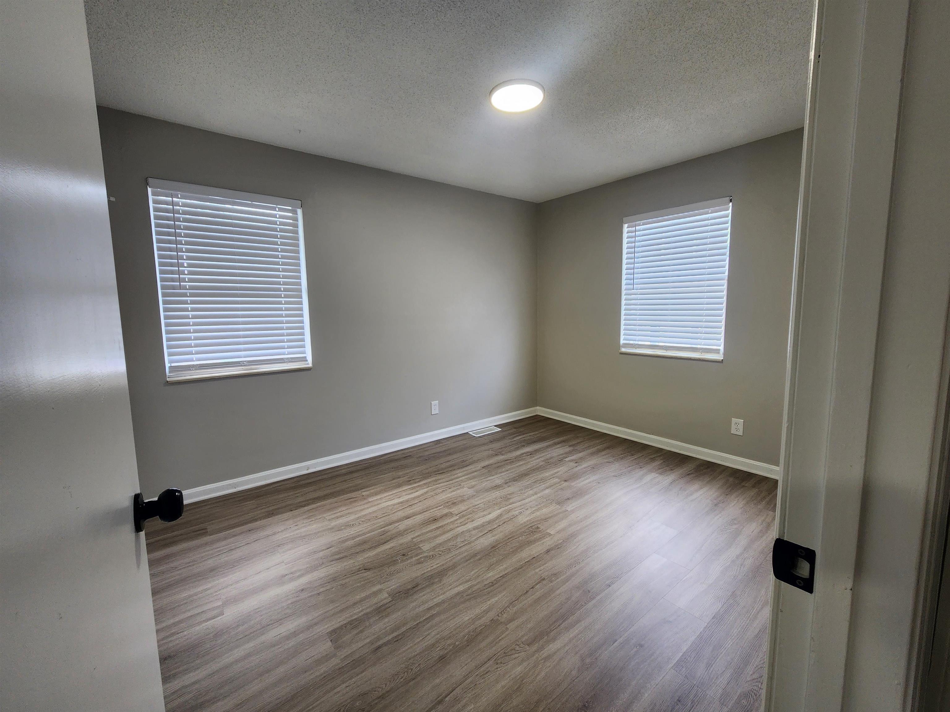 224 Watson Lane, Henderson, Kentucky 42420, 3 Bedrooms Bedrooms, ,1 BathroomBathrooms,Single Family Residence,For Sale,Watson Lane,92821