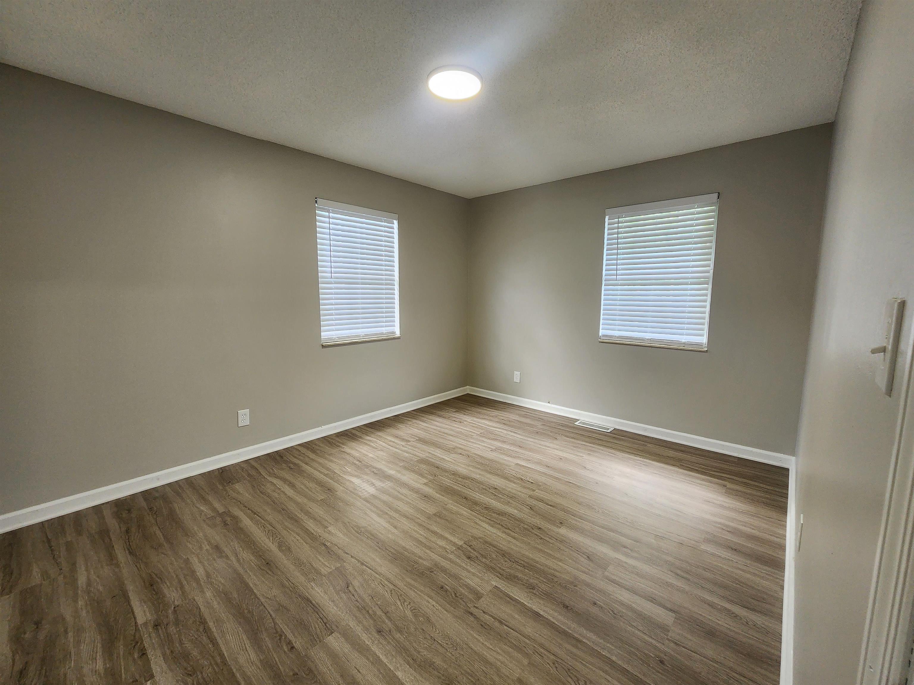224 Watson Lane, Henderson, Kentucky 42420, 3 Bedrooms Bedrooms, ,1 BathroomBathrooms,Single Family Residence,For Sale,Watson Lane,92821