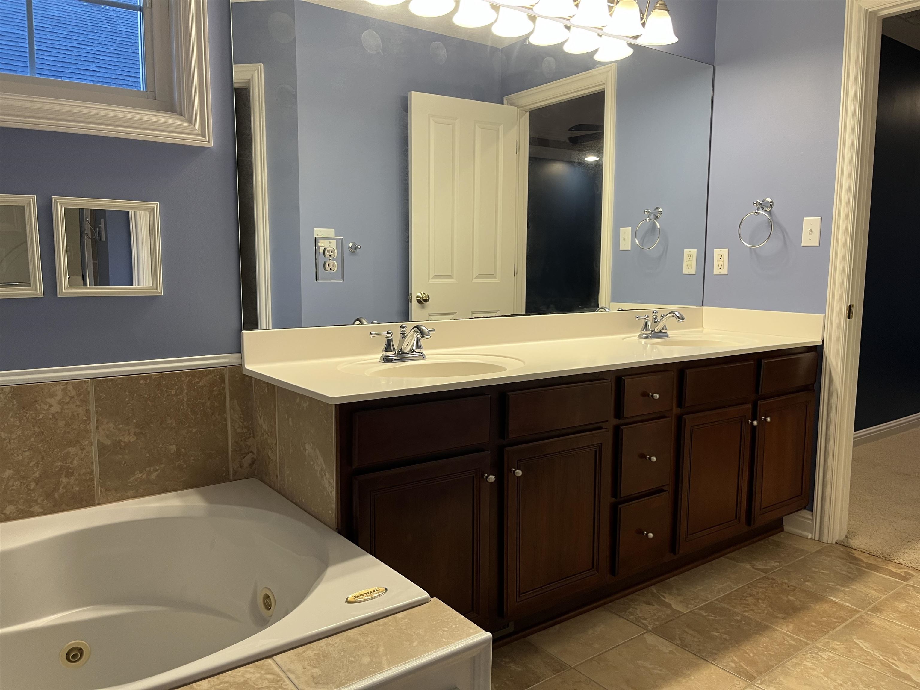 5345 Meadow Run Dr, Owensboro, Kentucky 42301, 3 Bedrooms Bedrooms, ,2 BathroomsBathrooms,Single Family Residence,For Sale,Meadow Run Dr,92829