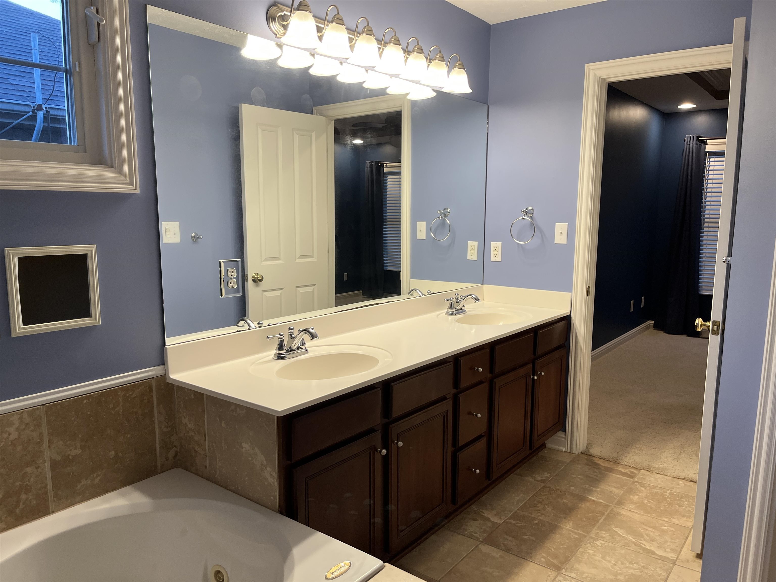 5345 Meadow Run Dr, Owensboro, Kentucky 42301, 3 Bedrooms Bedrooms, ,2 BathroomsBathrooms,Single Family Residence,For Sale,Meadow Run Dr,92829