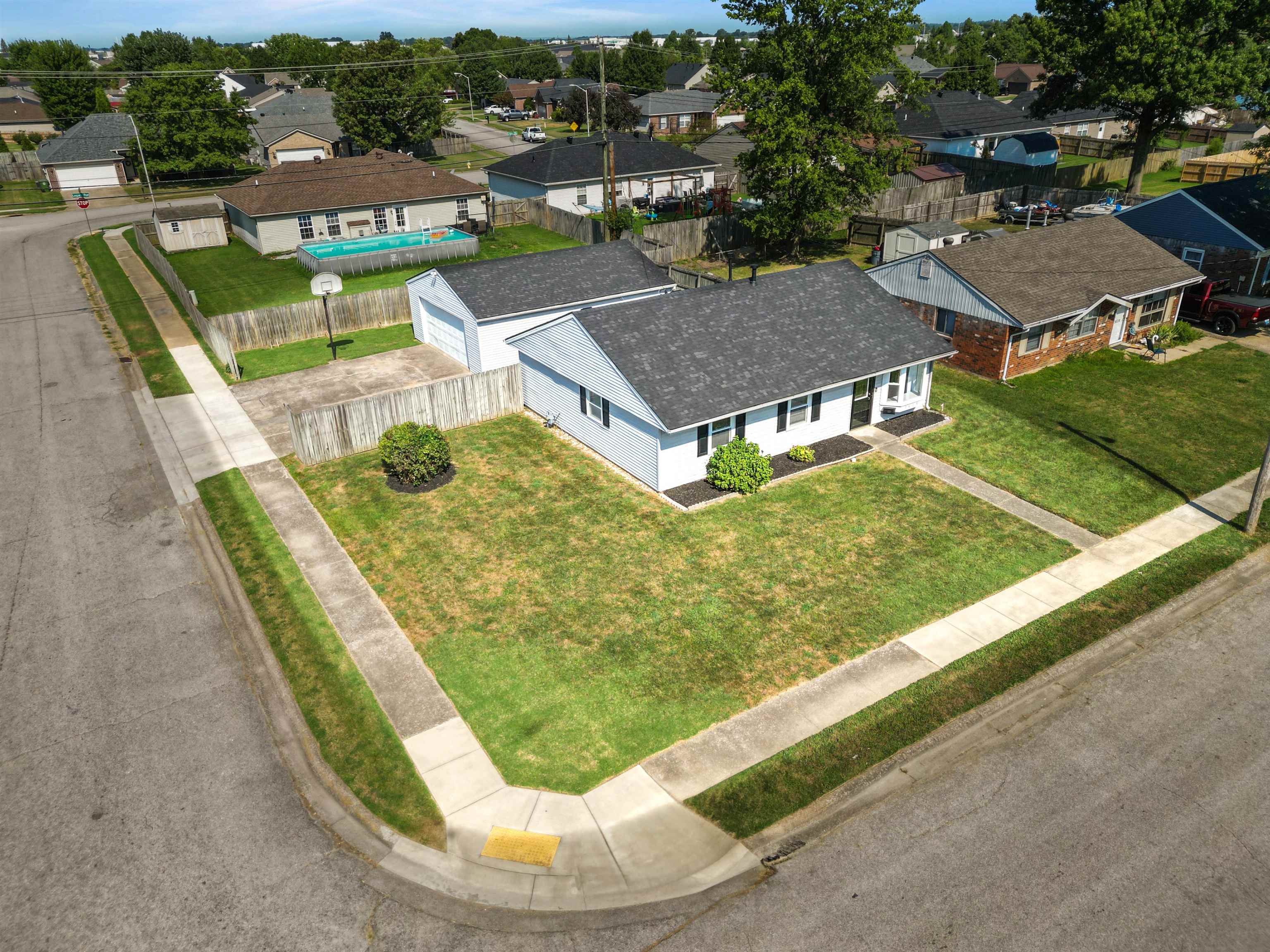 3618 Arlington Drive, Owensboro, Kentucky 42301-7604, 4 Bedrooms Bedrooms, ,1 BathroomBathrooms,Single Family Residence,For Sale,Arlington Drive,92832