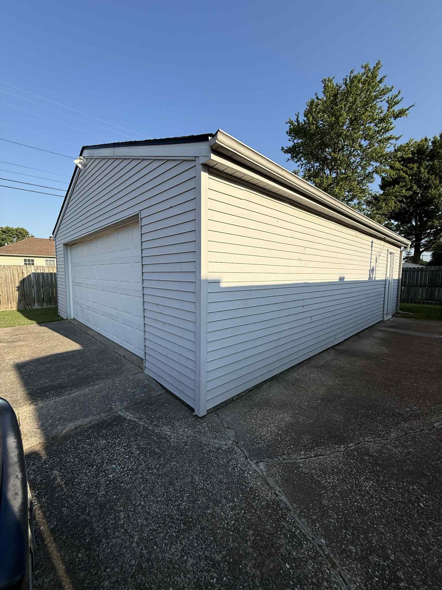 3618 Arlington Drive, Owensboro, Kentucky 42301-7604, 4 Bedrooms Bedrooms, ,1 BathroomBathrooms,Single Family Residence,For Sale,Arlington Drive,92832