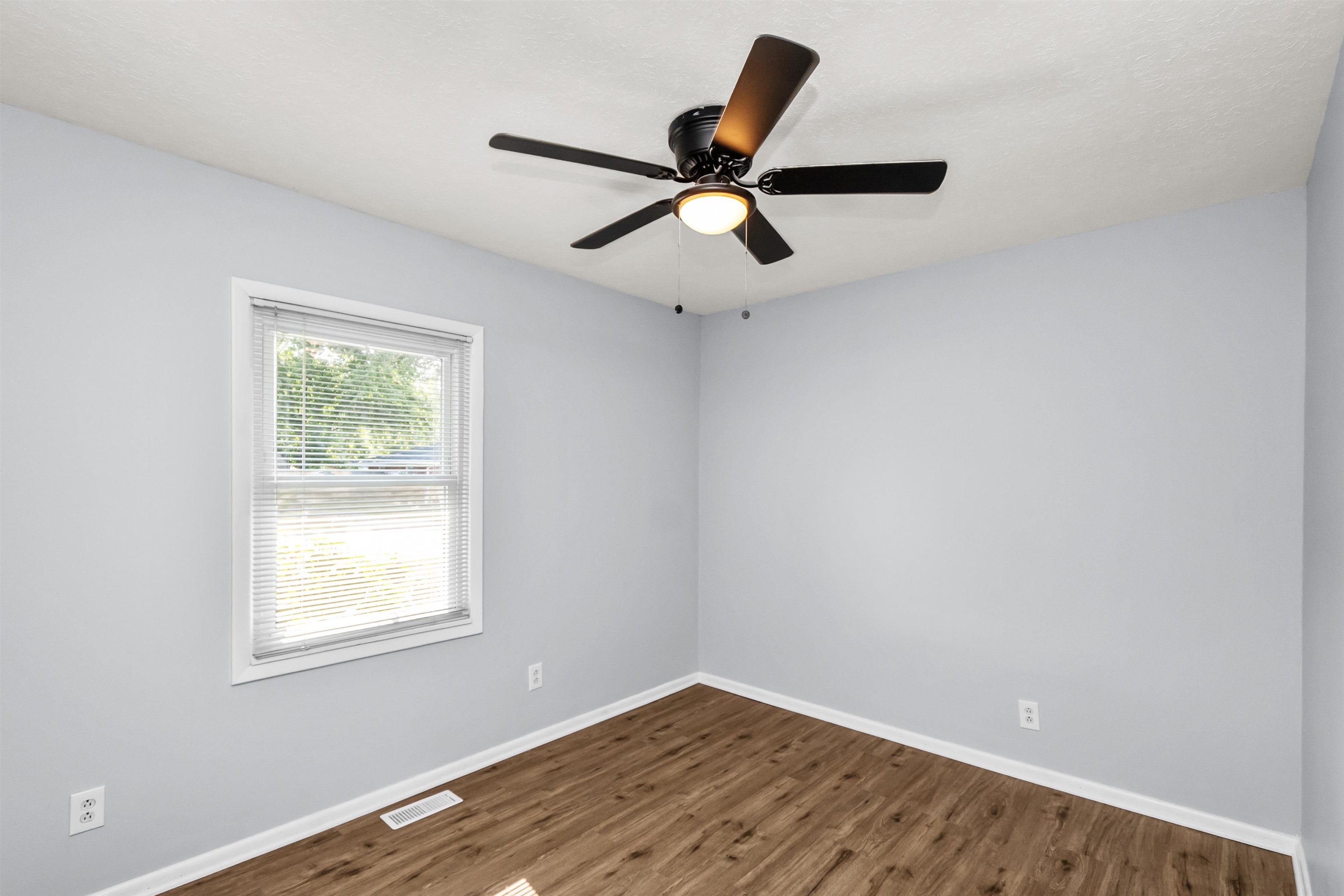 3618 Arlington Drive, Owensboro, Kentucky 42301-7604, 4 Bedrooms Bedrooms, ,1 BathroomBathrooms,Single Family Residence,For Sale,Arlington Drive,92832