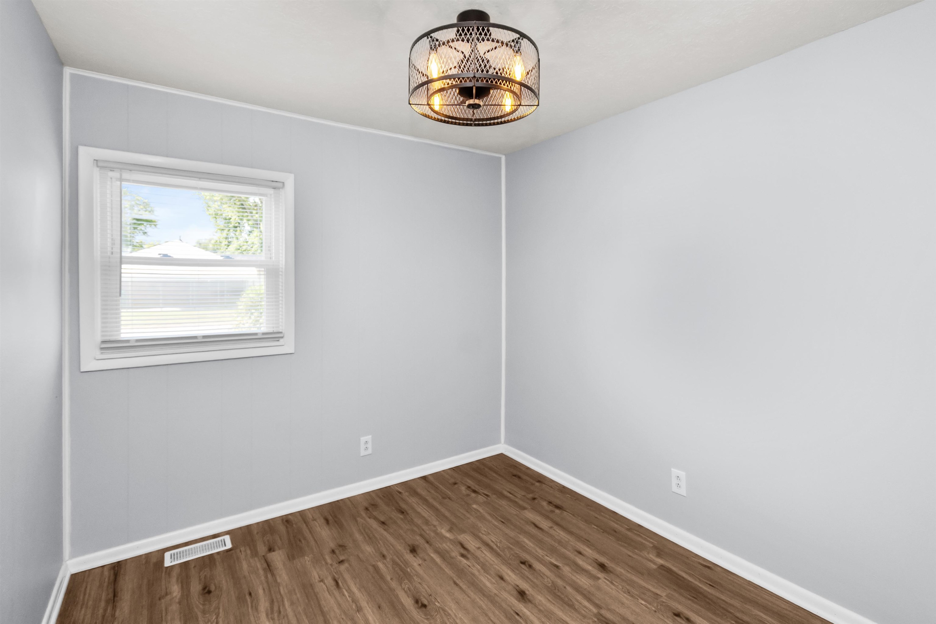 3618 Arlington Drive, Owensboro, Kentucky 42301-7604, 4 Bedrooms Bedrooms, ,1 BathroomBathrooms,Single Family Residence,For Sale,Arlington Drive,92832