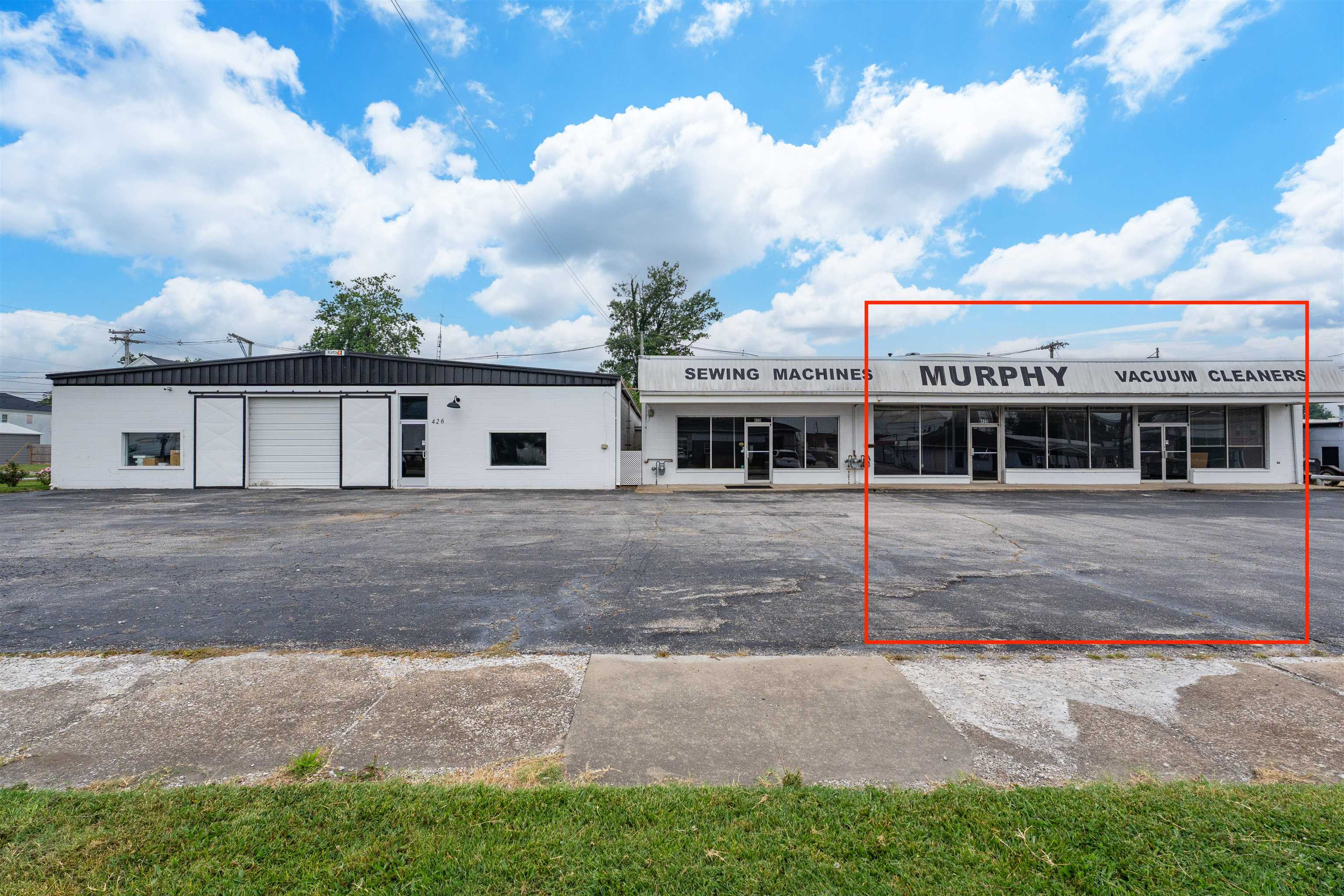 420 Triplett St, Owensboro, Kentucky 42303, ,Mixed Use,For Sale,Triplett St,92837