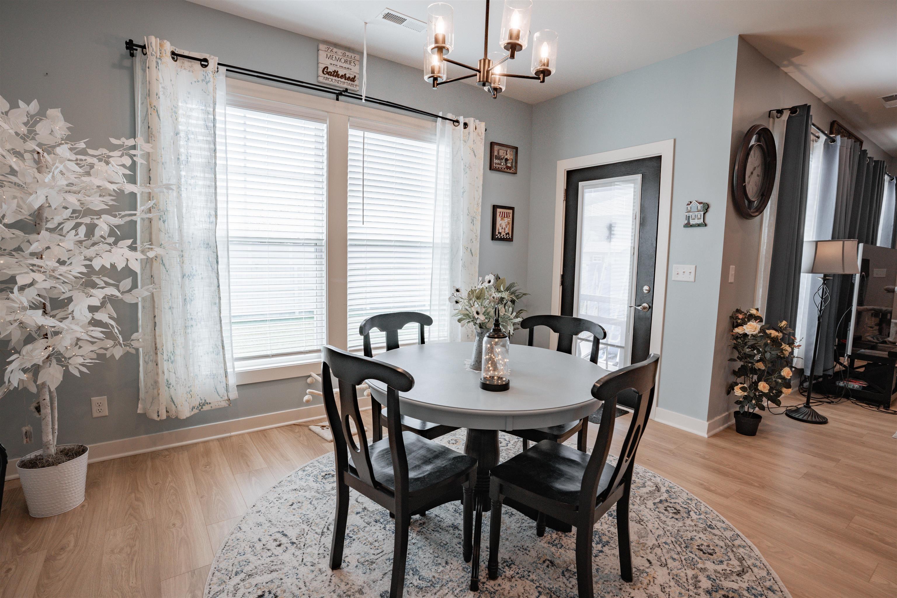 4122 Pinta Dr, Owensboro, Kentucky 42301, 3 Bedrooms Bedrooms, ,2 BathroomsBathrooms,Single Family Residence,For Sale,Pinta Dr,92841