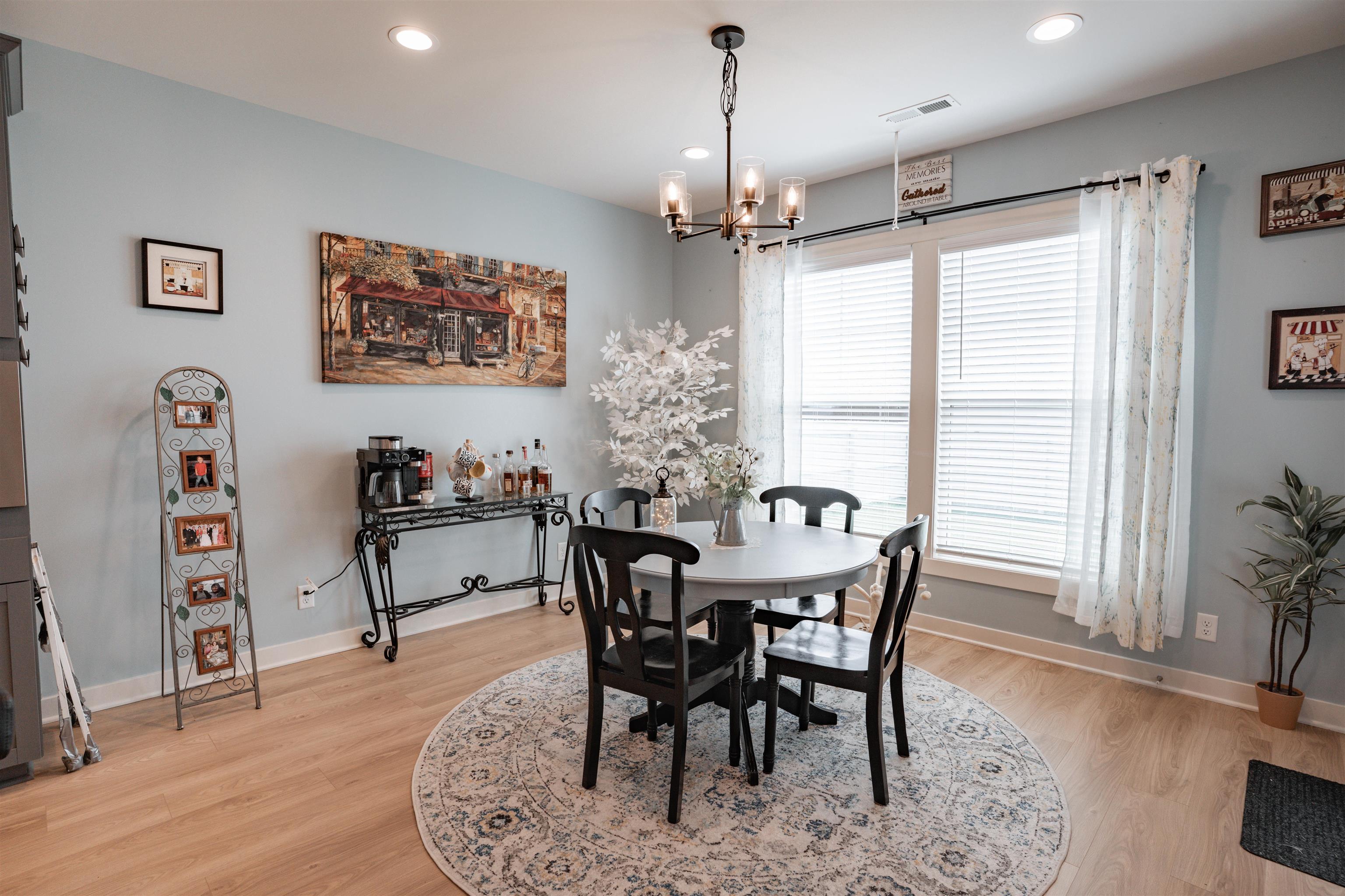 4122 Pinta Dr, Owensboro, Kentucky 42301, 3 Bedrooms Bedrooms, ,2 BathroomsBathrooms,Single Family Residence,For Sale,Pinta Dr,92841