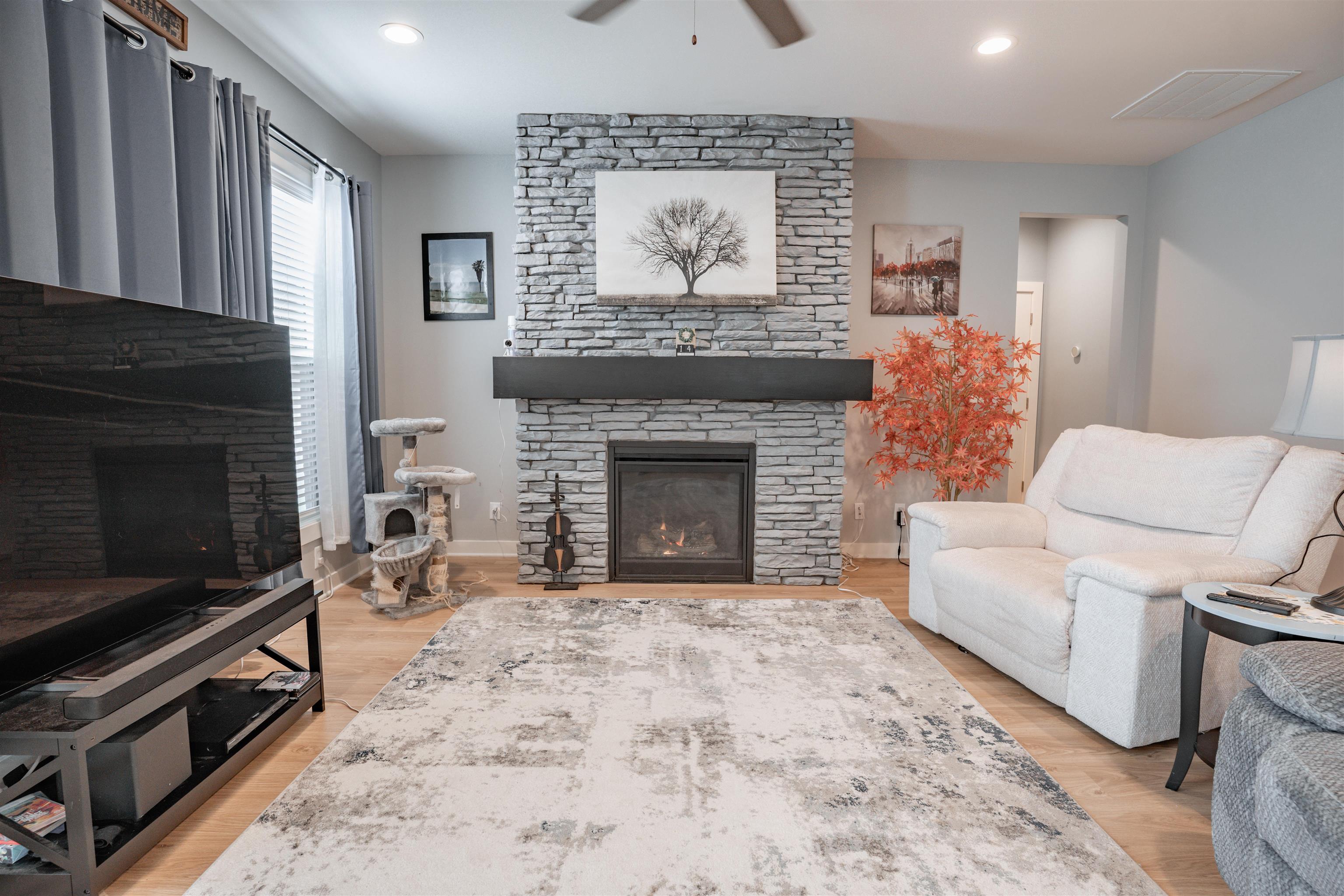 4122 Pinta Dr, Owensboro, Kentucky 42301, 3 Bedrooms Bedrooms, ,2 BathroomsBathrooms,Single Family Residence,For Sale,Pinta Dr,92841