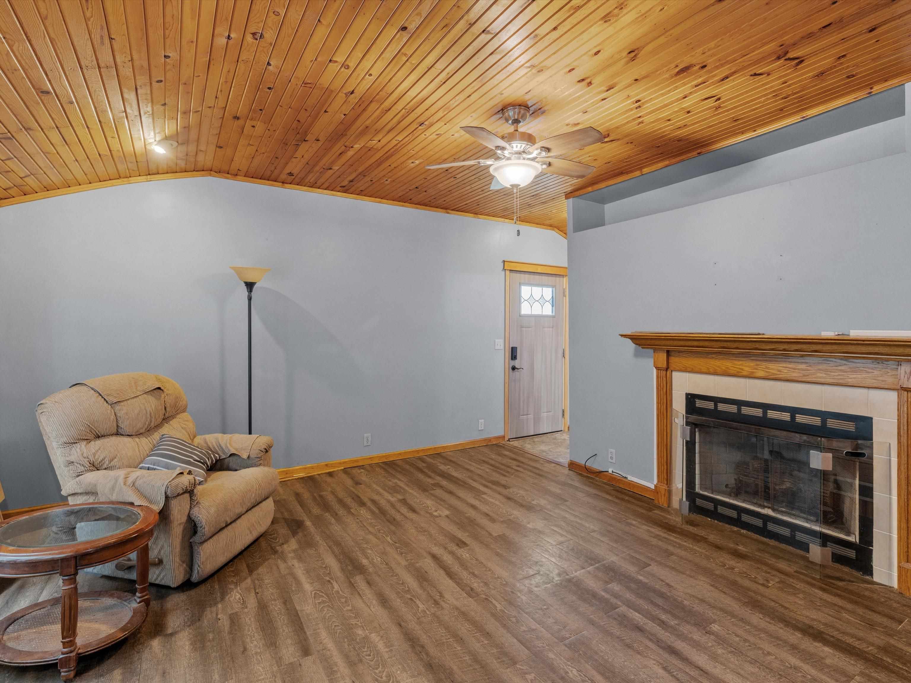 150 Powers St, Hawesville, Kentucky 42348, 3 Bedrooms Bedrooms, ,2 BathroomsBathrooms,Single Family Residence,For Sale,Powers St,92845