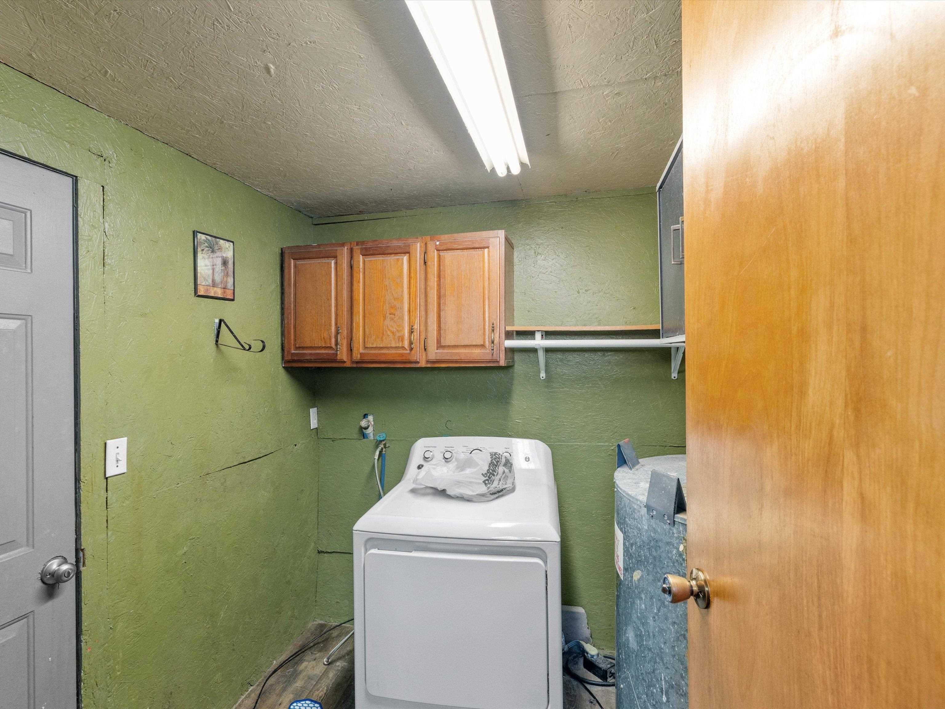 150 Powers St, Hawesville, Kentucky 42348, 3 Bedrooms Bedrooms, ,2 BathroomsBathrooms,Single Family Residence,For Sale,Powers St,92845