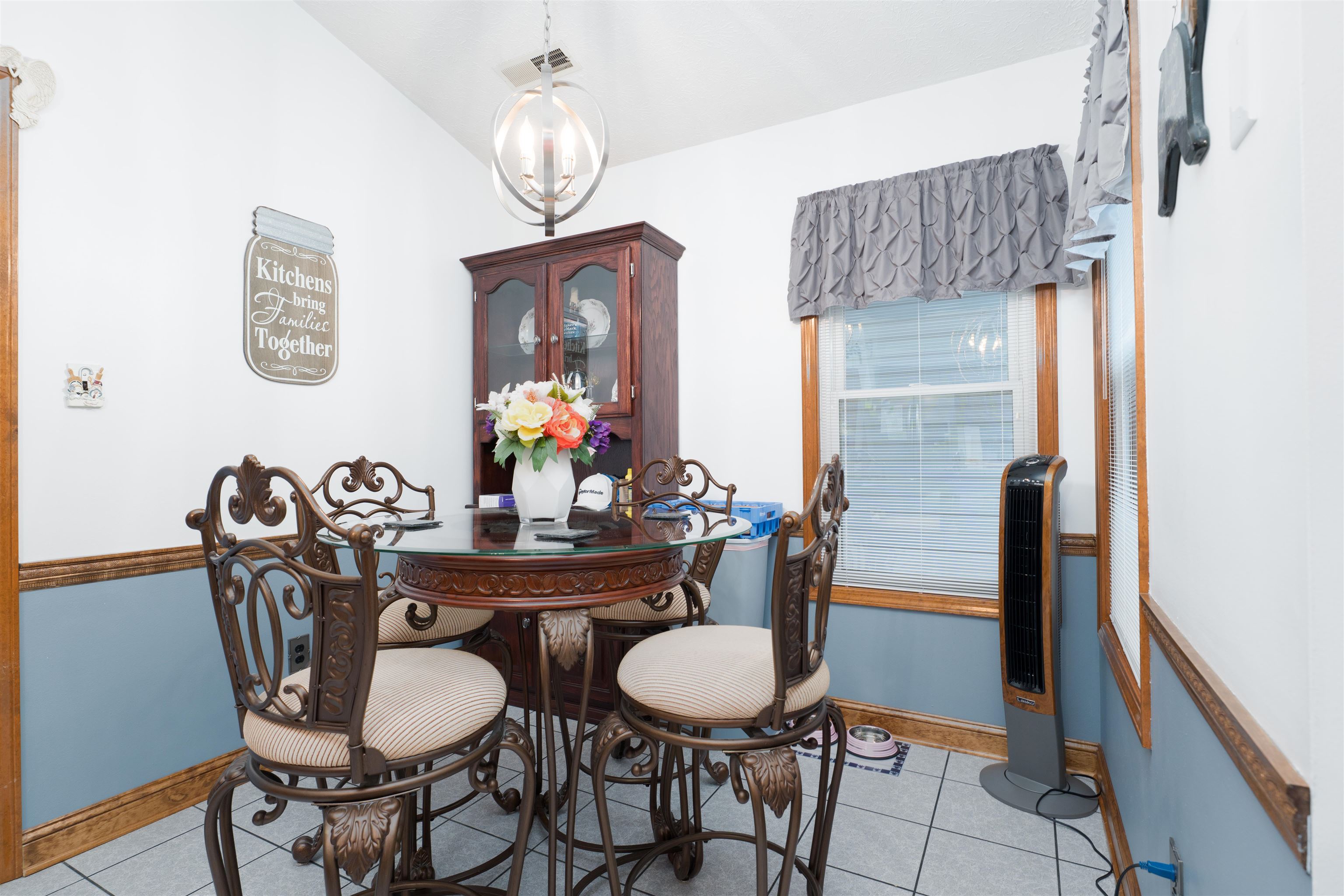3724 Strike the Gold Ct, Owensboro, Kentucky 42303, 3 Bedrooms Bedrooms, ,2 BathroomsBathrooms,Single Family Residence,For Sale,Strike the Gold Ct,92847