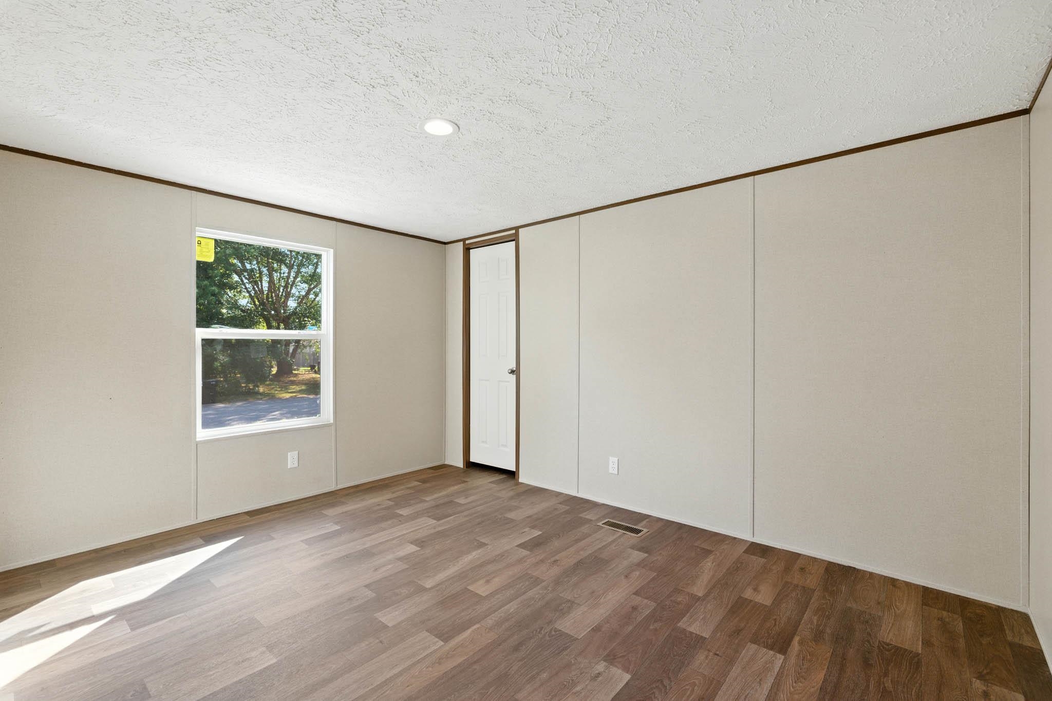 1907 Sturbridge Place, Owensboro, Kentucky 42303, 3 Bedrooms Bedrooms, ,2 BathroomsBathrooms,Single Family Residence,For Sale,Sturbridge Place,92848