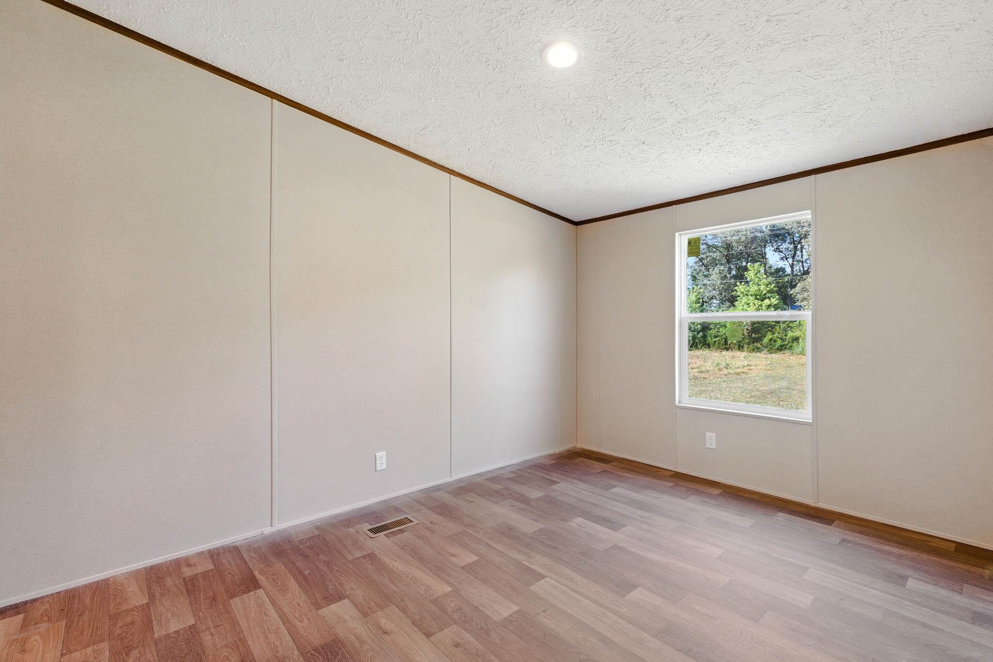 1907 Sturbridge Place, Owensboro, Kentucky 42303, 3 Bedrooms Bedrooms, ,2 BathroomsBathrooms,Single Family Residence,For Sale,Sturbridge Place,92848