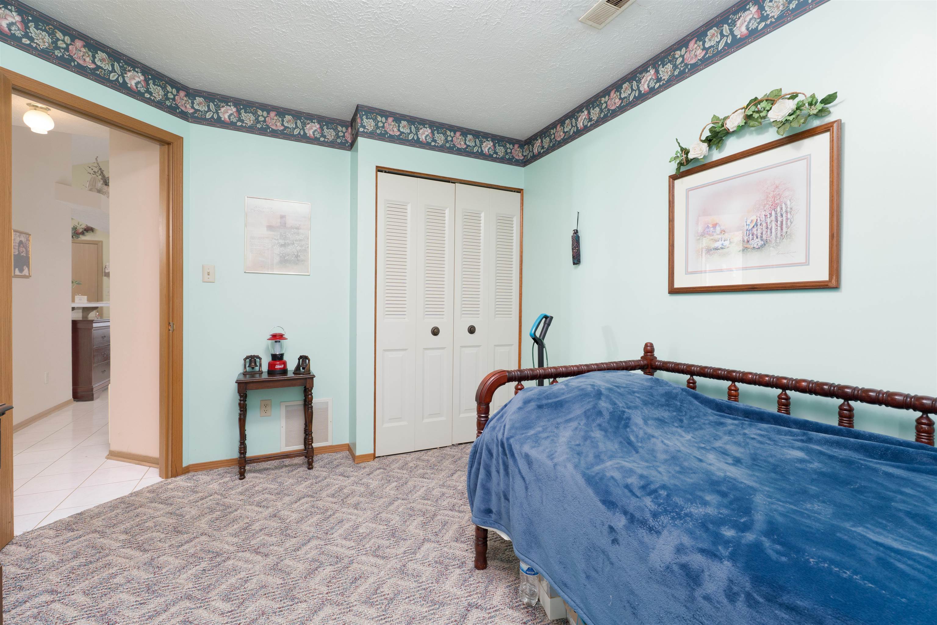 4410 Strickland Dr, Owensboro, Kentucky 42301, 2 Bedrooms Bedrooms, ,2 BathroomsBathrooms,Single Family Residence,For Sale,Strickland Dr,92849