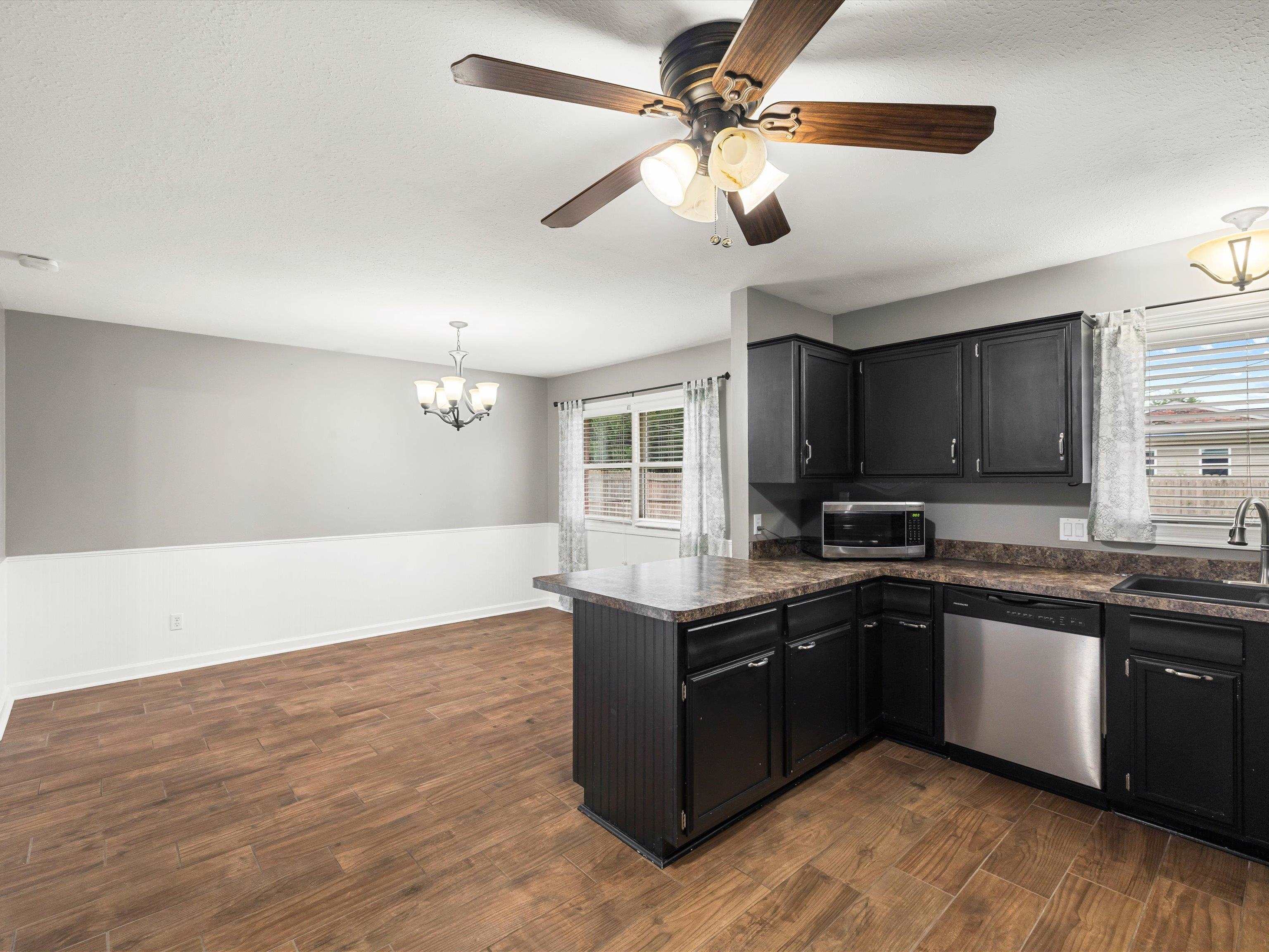 2309 Chateaugay Loop, Owensboro, Kentucky 42301, 3 Bedrooms Bedrooms, ,2 BathroomsBathrooms,Single Family Residence,For Sale,Chateaugay Loop,92861