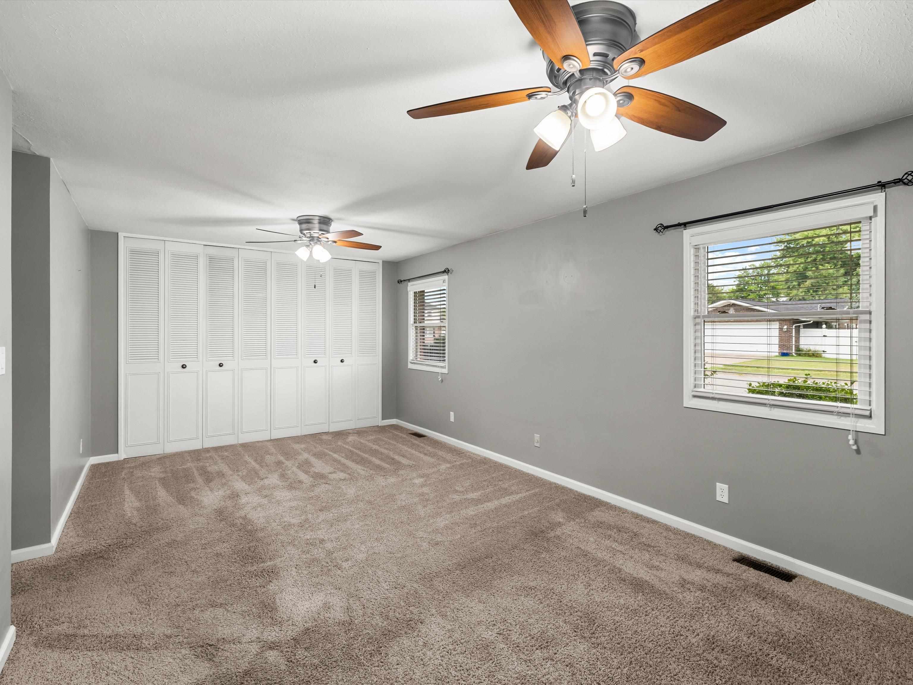2309 Chateaugay Loop, Owensboro, Kentucky 42301, 3 Bedrooms Bedrooms, ,2 BathroomsBathrooms,Single Family Residence,For Sale,Chateaugay Loop,92861
