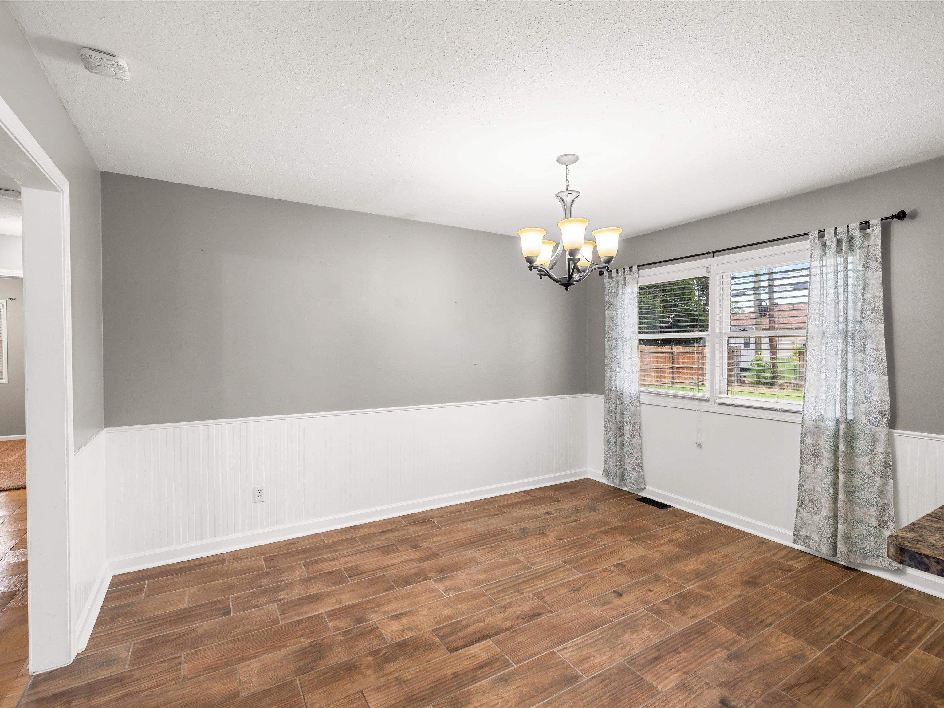 2309 Chateaugay Loop, Owensboro, Kentucky 42301, 3 Bedrooms Bedrooms, ,2 BathroomsBathrooms,Single Family Residence,For Sale,Chateaugay Loop,92861