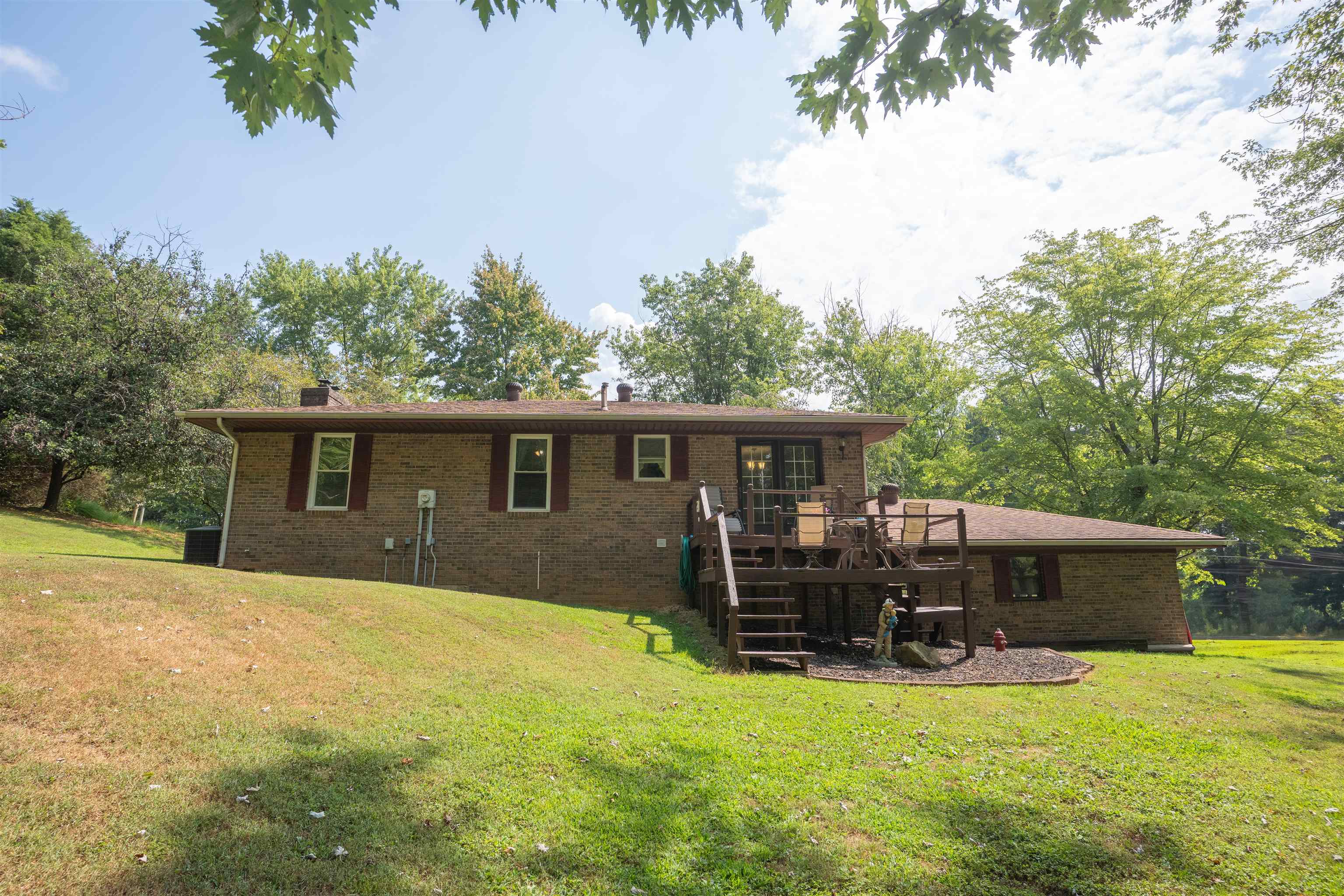 8504 Hwy 81, Daviess Co, Kentucky 42301, 2 Bedrooms Bedrooms, ,2 BathroomsBathrooms,Single Family Residence,For Sale,Hwy 81,92863