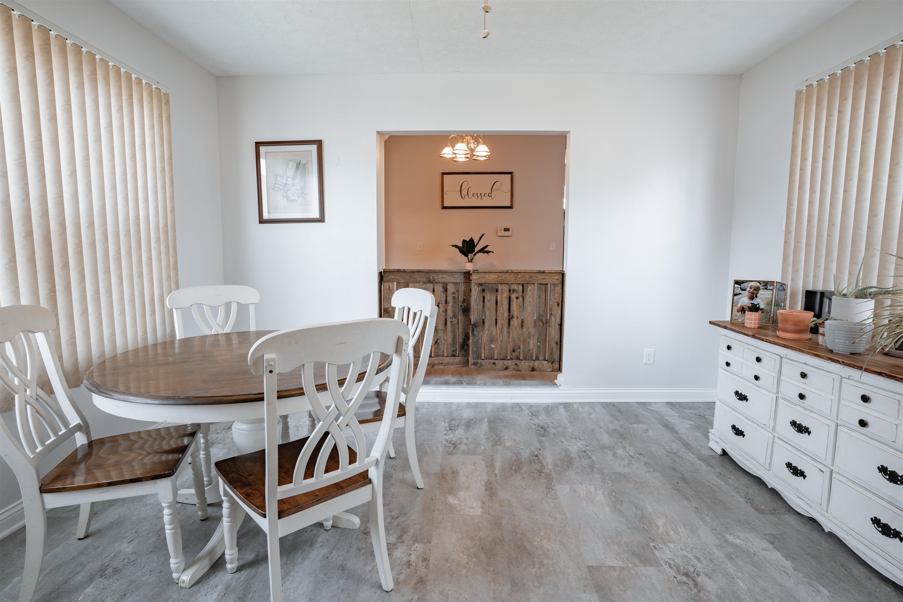 420 Newbury Ct, Owensboro, Kentucky 42301, 3 Bedrooms Bedrooms, ,2 BathroomsBathrooms,Single Family Residence,For Sale,Newbury Ct,92867