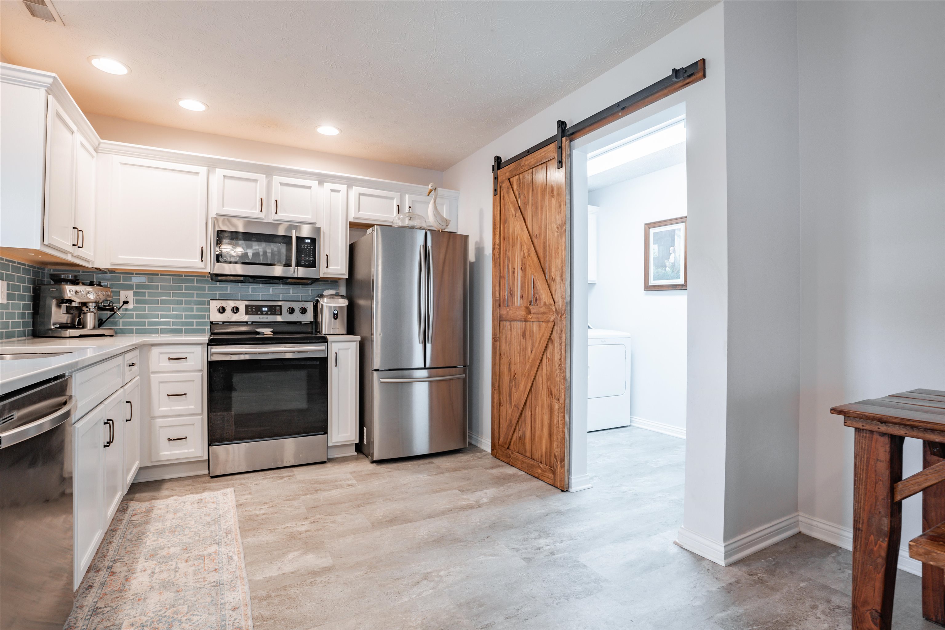 420 Newbury Ct, Owensboro, Kentucky 42301, 3 Bedrooms Bedrooms, ,2 BathroomsBathrooms,Single Family Residence,For Sale,Newbury Ct,92867