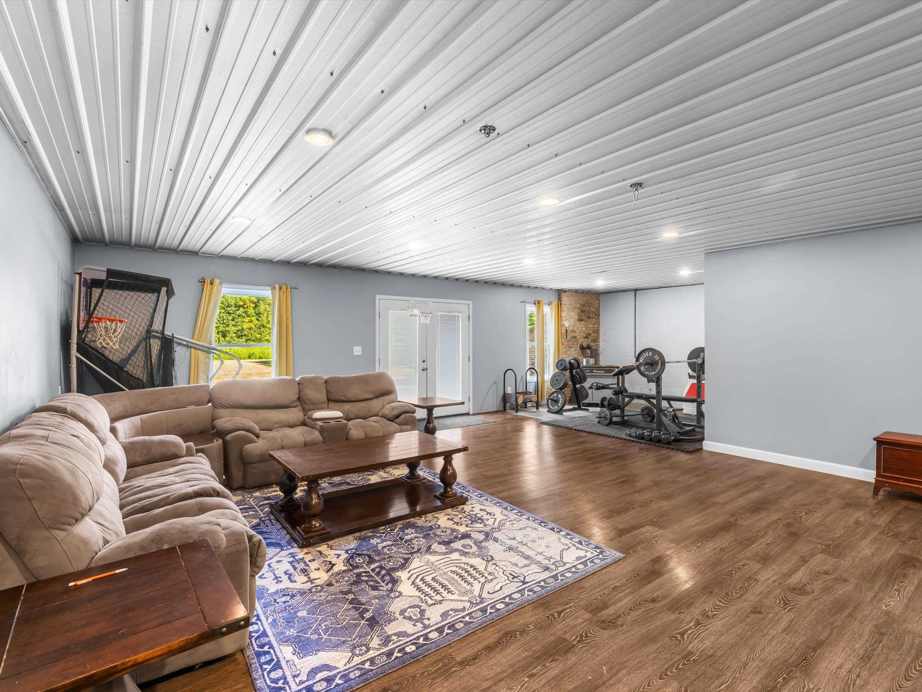1187 Sugar Grove Rd, Whitesville, Kentucky 42378, 2 Bedrooms Bedrooms, ,3 BathroomsBathrooms,Single Family Residence,For Sale,Sugar Grove Rd,92868