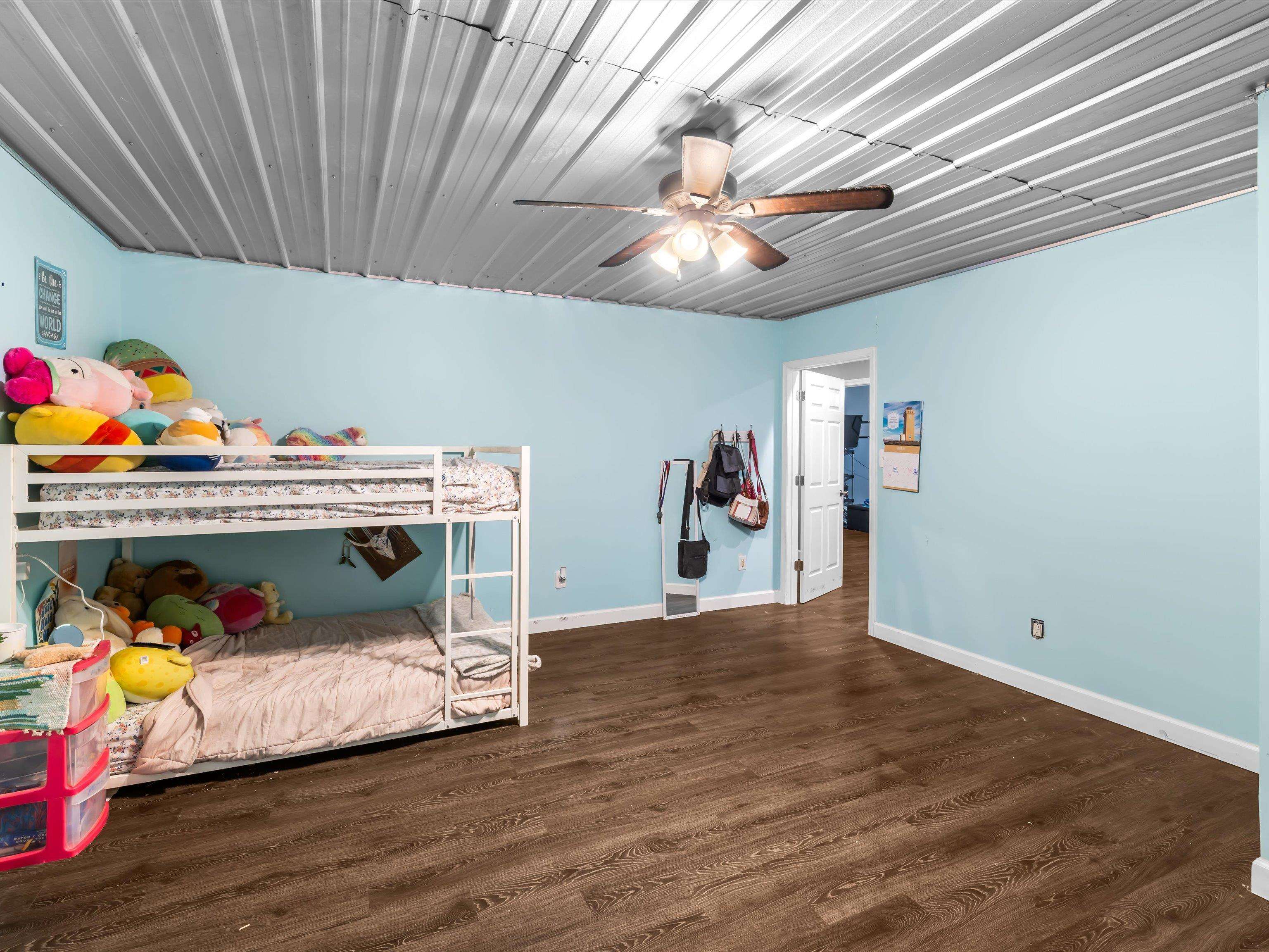 1187 Sugar Grove Rd, Whitesville, Kentucky 42378, 2 Bedrooms Bedrooms, ,3 BathroomsBathrooms,Single Family Residence,For Sale,Sugar Grove Rd,92868
