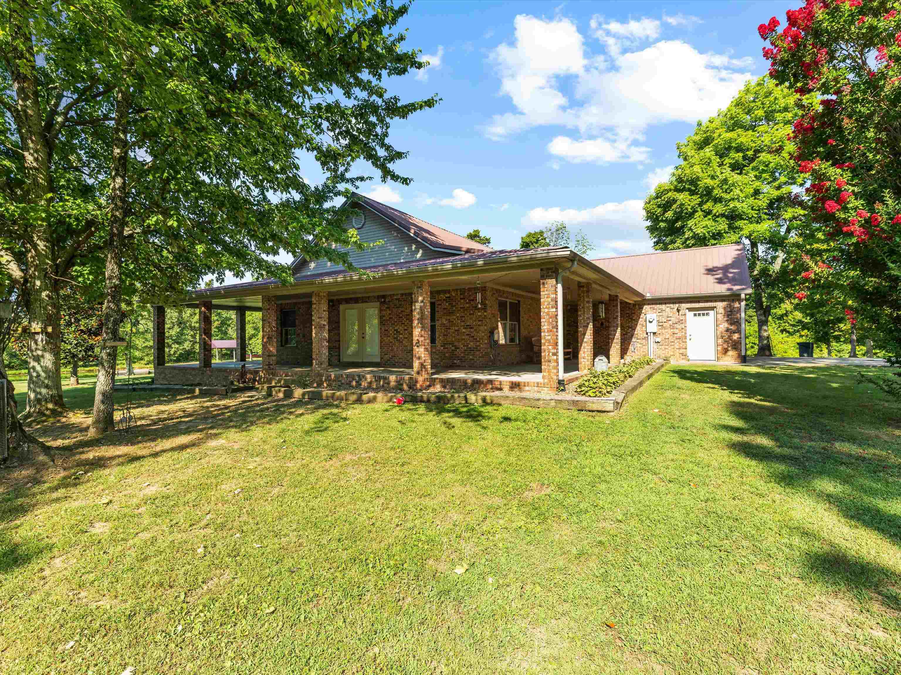 1187 Sugar Grove Rd, Whitesville, Kentucky 42378, 2 Bedrooms Bedrooms, ,3 BathroomsBathrooms,Single Family Residence,For Sale,Sugar Grove Rd,92868