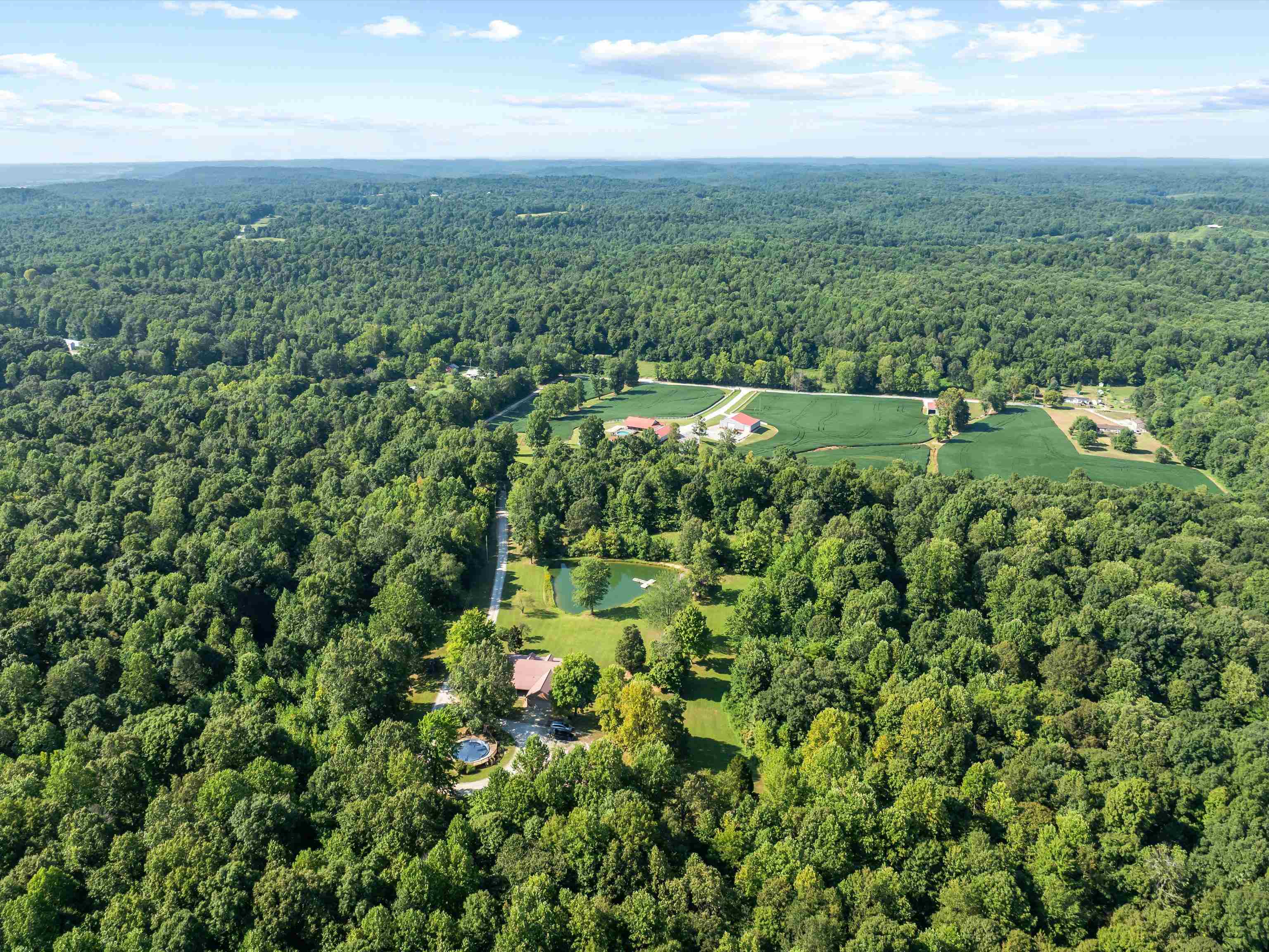 1187 Sugar Grove Rd, Whitesville, Kentucky 42378, 2 Bedrooms Bedrooms, ,3 BathroomsBathrooms,Single Family Residence,For Sale,Sugar Grove Rd,92868