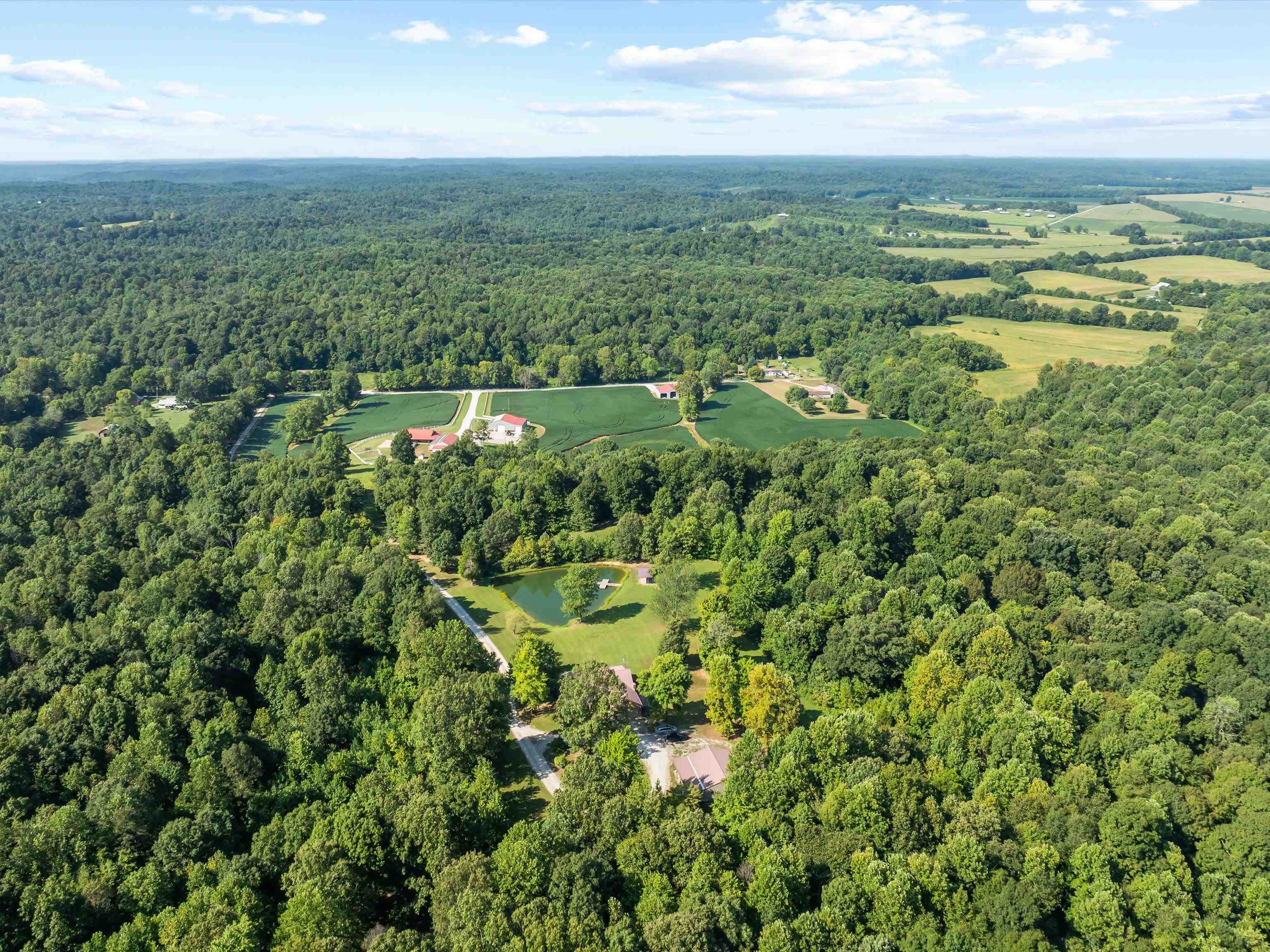 1187 Sugar Grove Rd, Whitesville, Kentucky 42378, 2 Bedrooms Bedrooms, ,3 BathroomsBathrooms,Single Family Residence,For Sale,Sugar Grove Rd,92868
