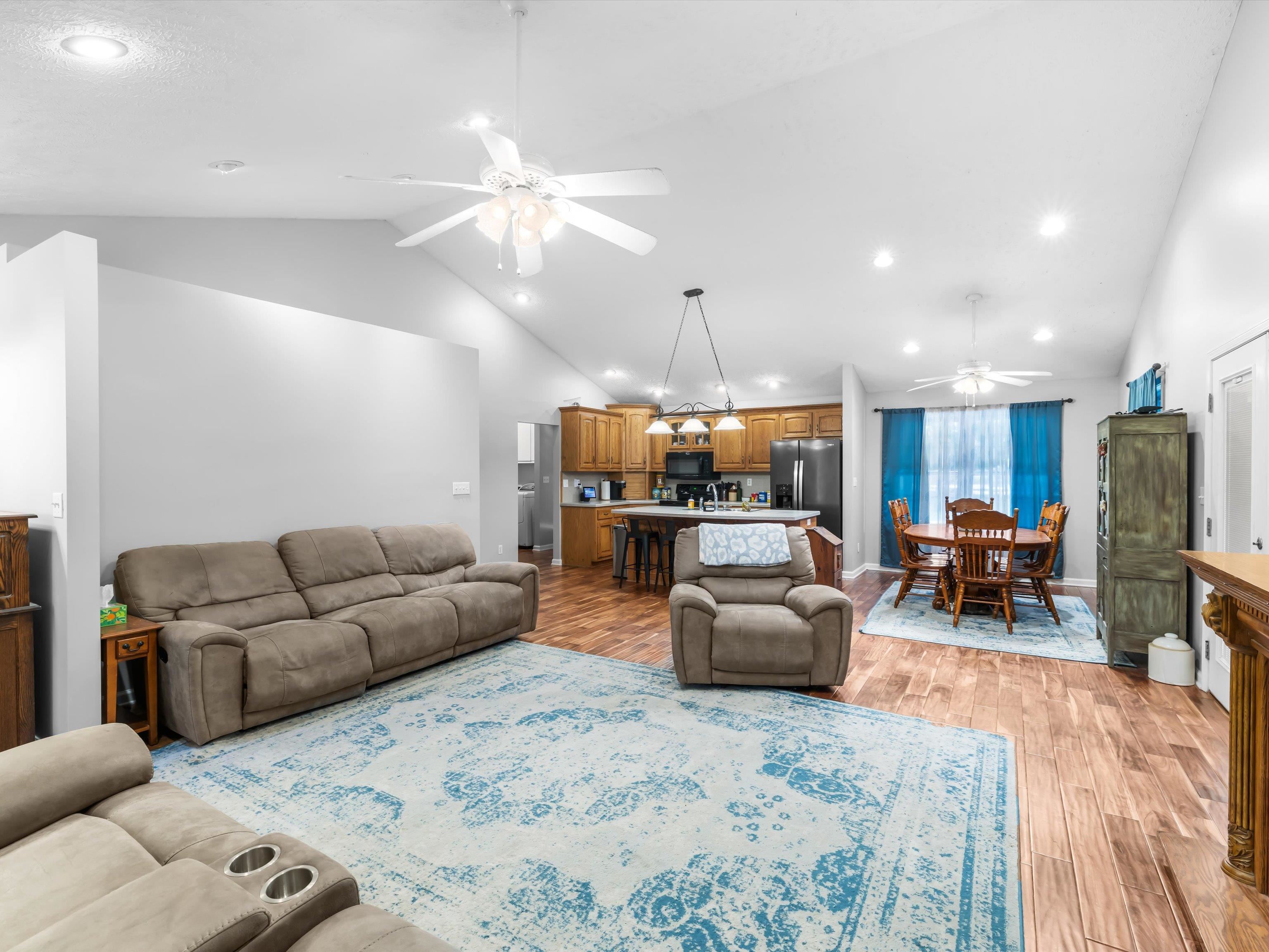 1187 Sugar Grove Rd, Whitesville, Kentucky 42378, 2 Bedrooms Bedrooms, ,3 BathroomsBathrooms,Single Family Residence,For Sale,Sugar Grove Rd,92868