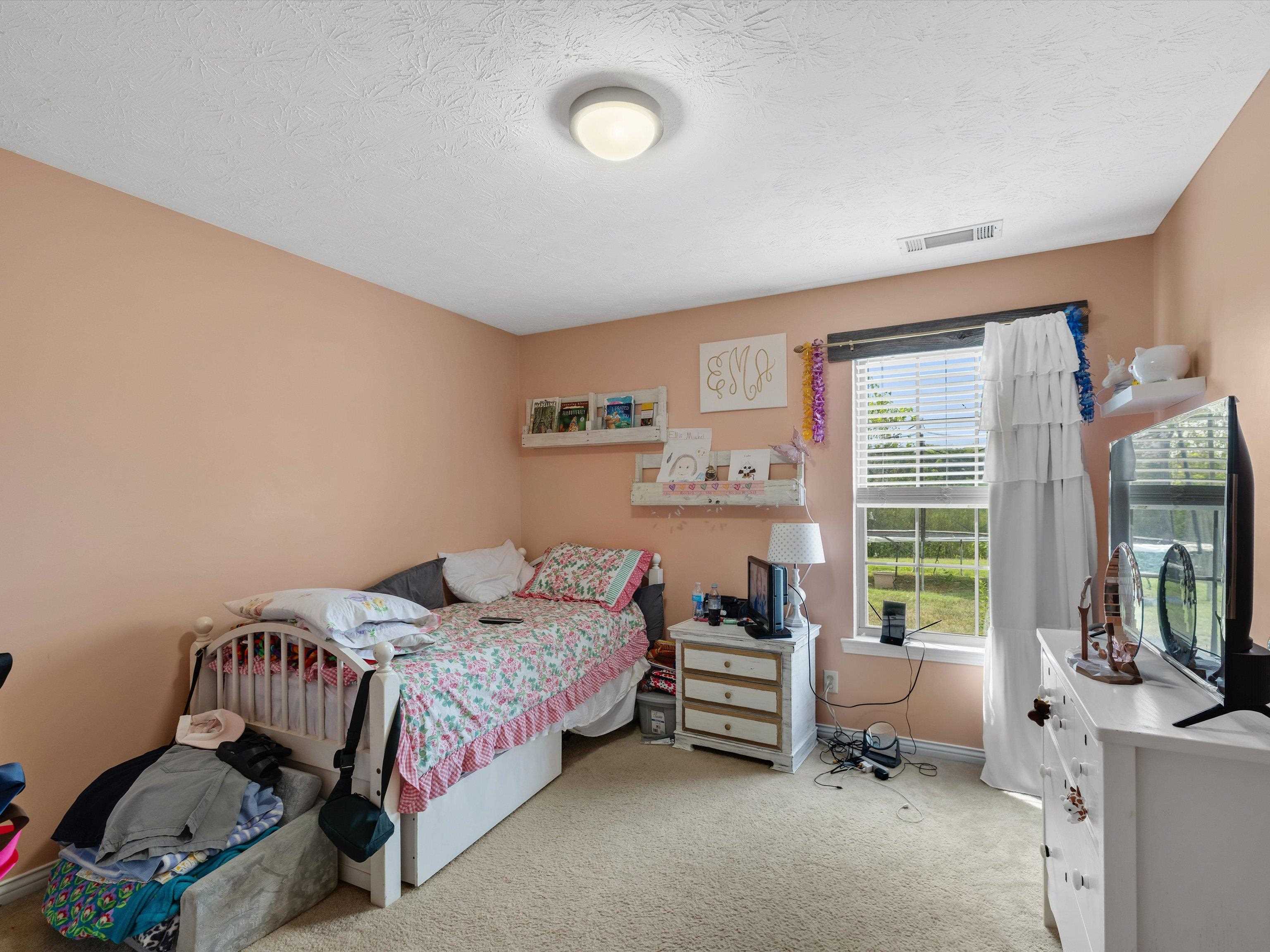 544 Camden Circle, Owensboro, Kentucky 42301, 4 Bedrooms Bedrooms, ,2 BathroomsBathrooms,Single Family Residence,For Sale,Camden Circle,92872