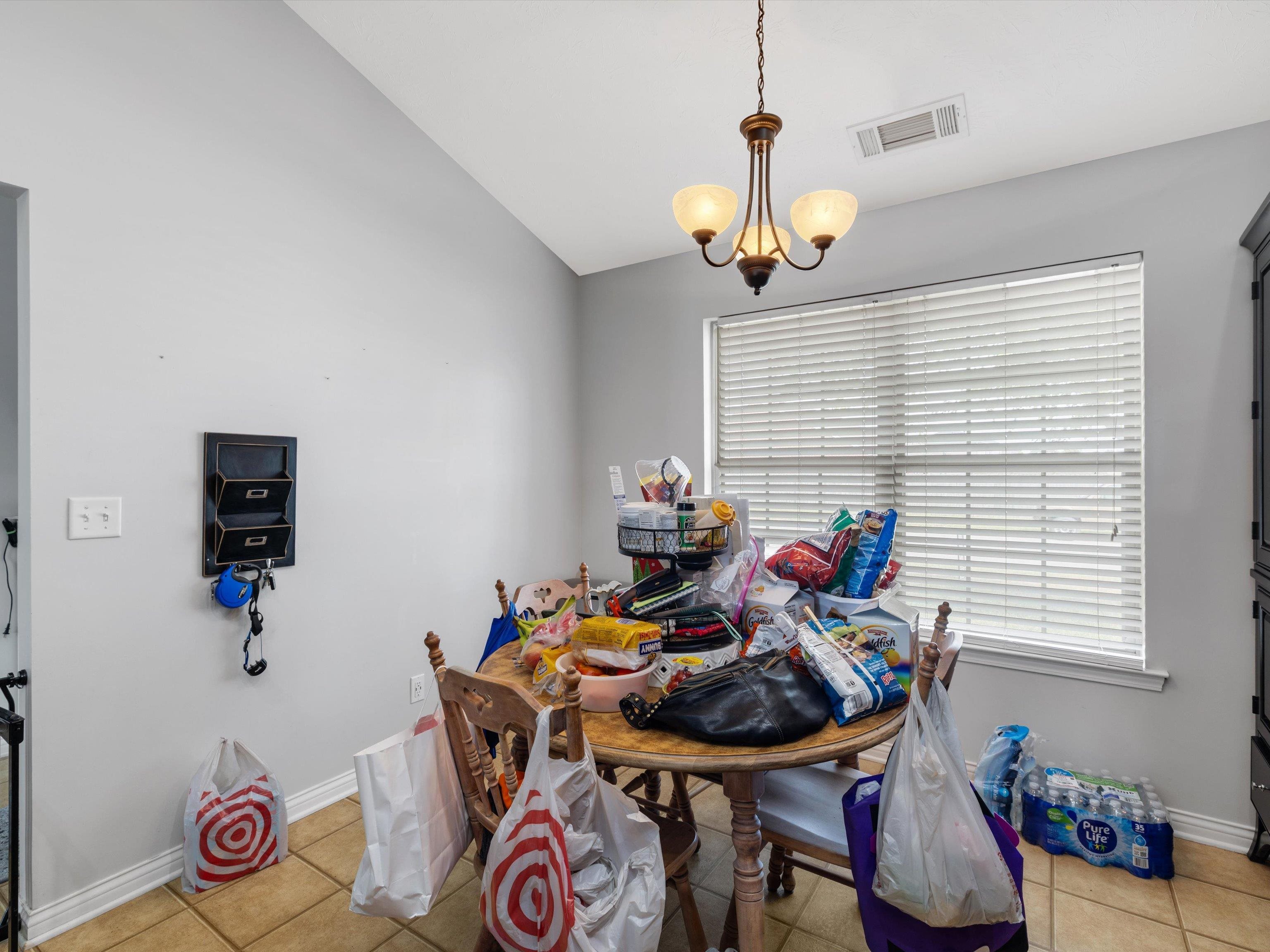 544 Camden Circle, Owensboro, Kentucky 42301, 4 Bedrooms Bedrooms, ,2 BathroomsBathrooms,Single Family Residence,For Sale,Camden Circle,92872