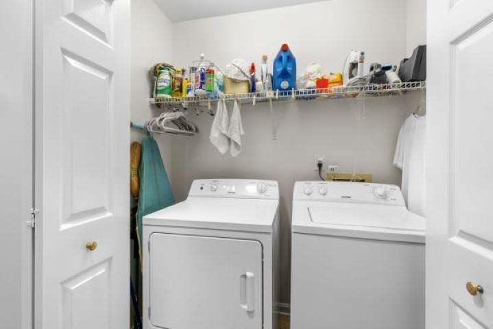 742 Live Oak Pl, Owensboro, Kentucky 42303, 2 Bedrooms Bedrooms, ,2 BathroomsBathrooms,Townhouse,For Sale,Live Oak Pl,92873