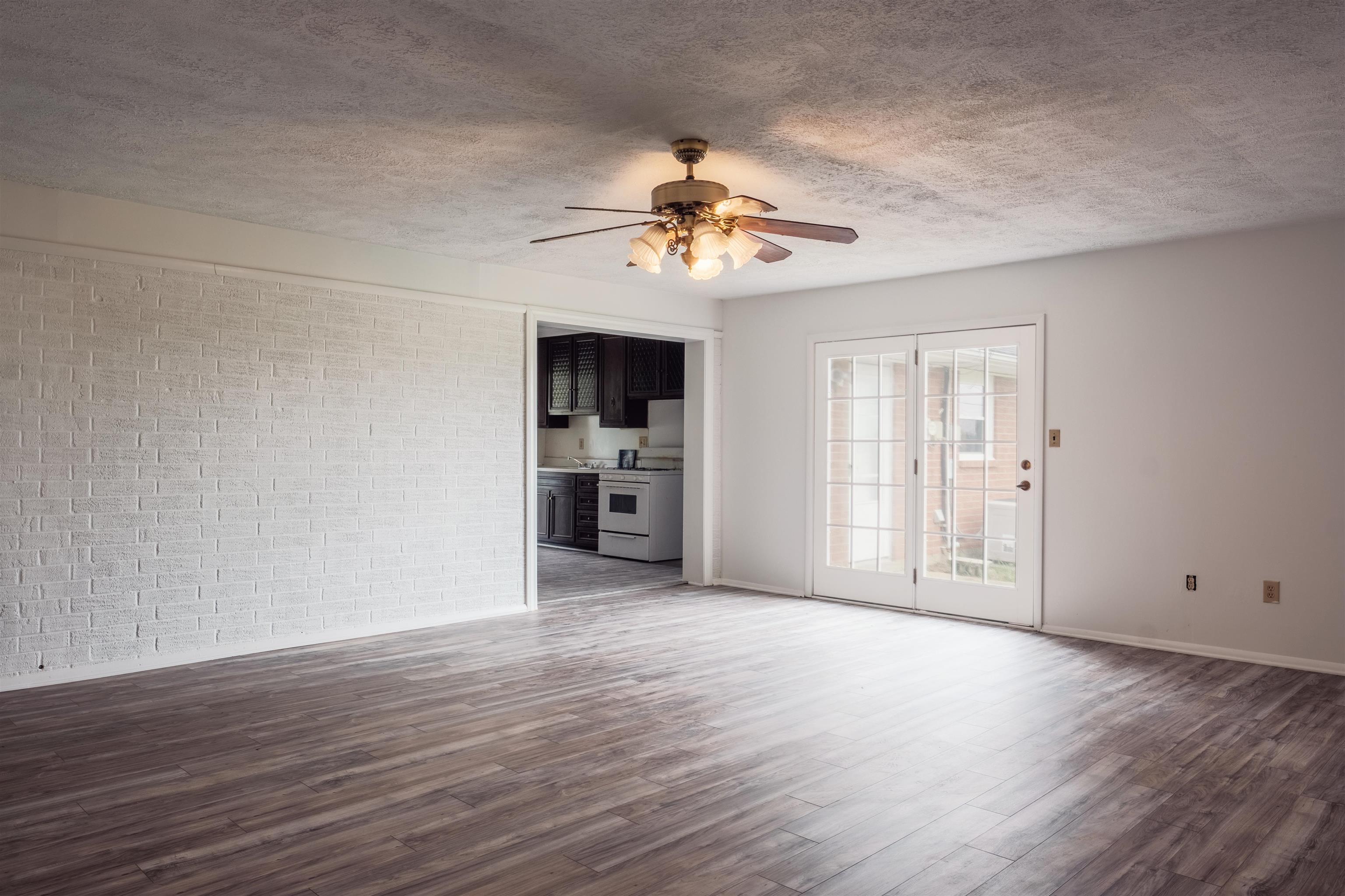 1445 Meadowlane Dr., Lewisport, Kentucky 42351, 4 Bedrooms Bedrooms, ,1 BathroomBathrooms,Single Family Residence,For Sale,Meadowlane Dr.,92880