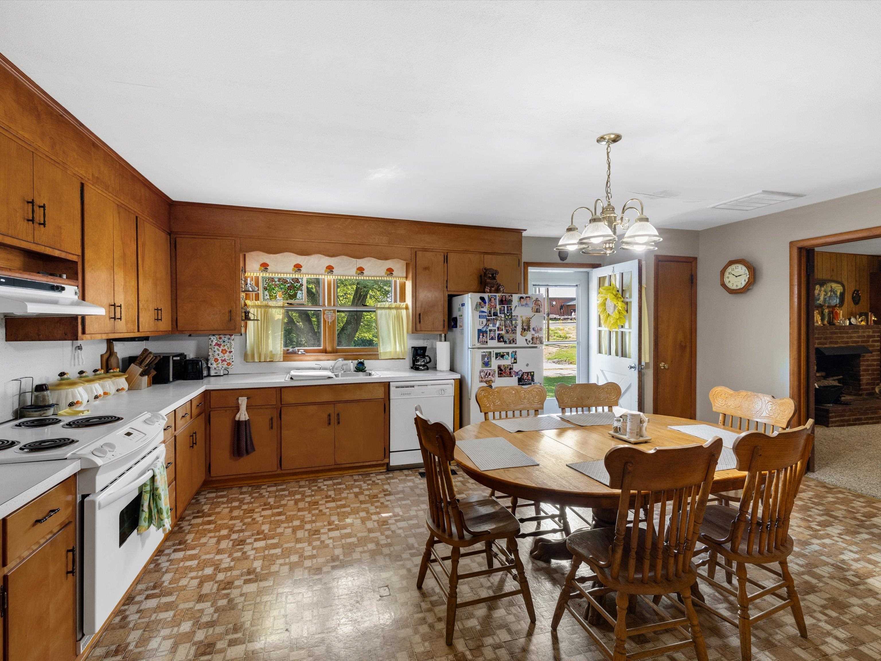 5188 Free Silver Rd, Philpot, Kentucky 42366, 3 Bedrooms Bedrooms, ,2 BathroomsBathrooms,Single Family Residence,For Sale,Free Silver Rd,92881