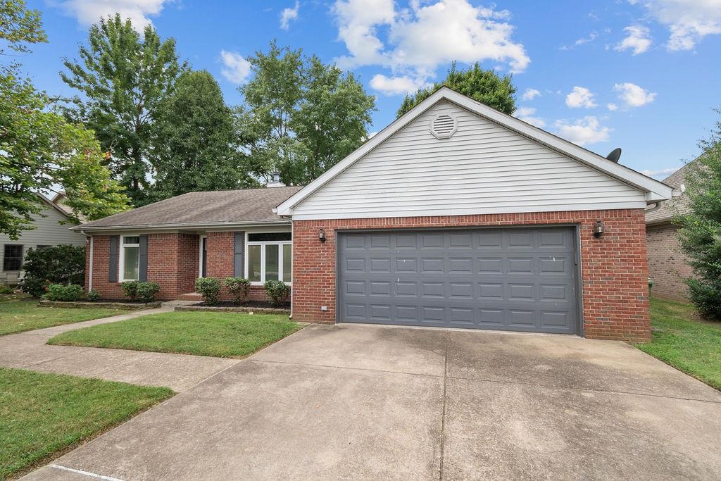 1032 Byers Ave, Owensboro, Kentucky 42303, 3 Bedrooms Bedrooms, ,2 BathroomsBathrooms,Single Family Residence,For Sale,Byers Ave,92882
