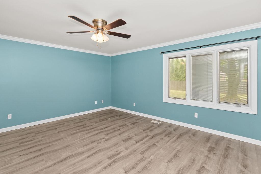 1032 Byers Ave, Owensboro, Kentucky 42303, 3 Bedrooms Bedrooms, ,2 BathroomsBathrooms,Single Family Residence,For Sale,Byers Ave,92882
